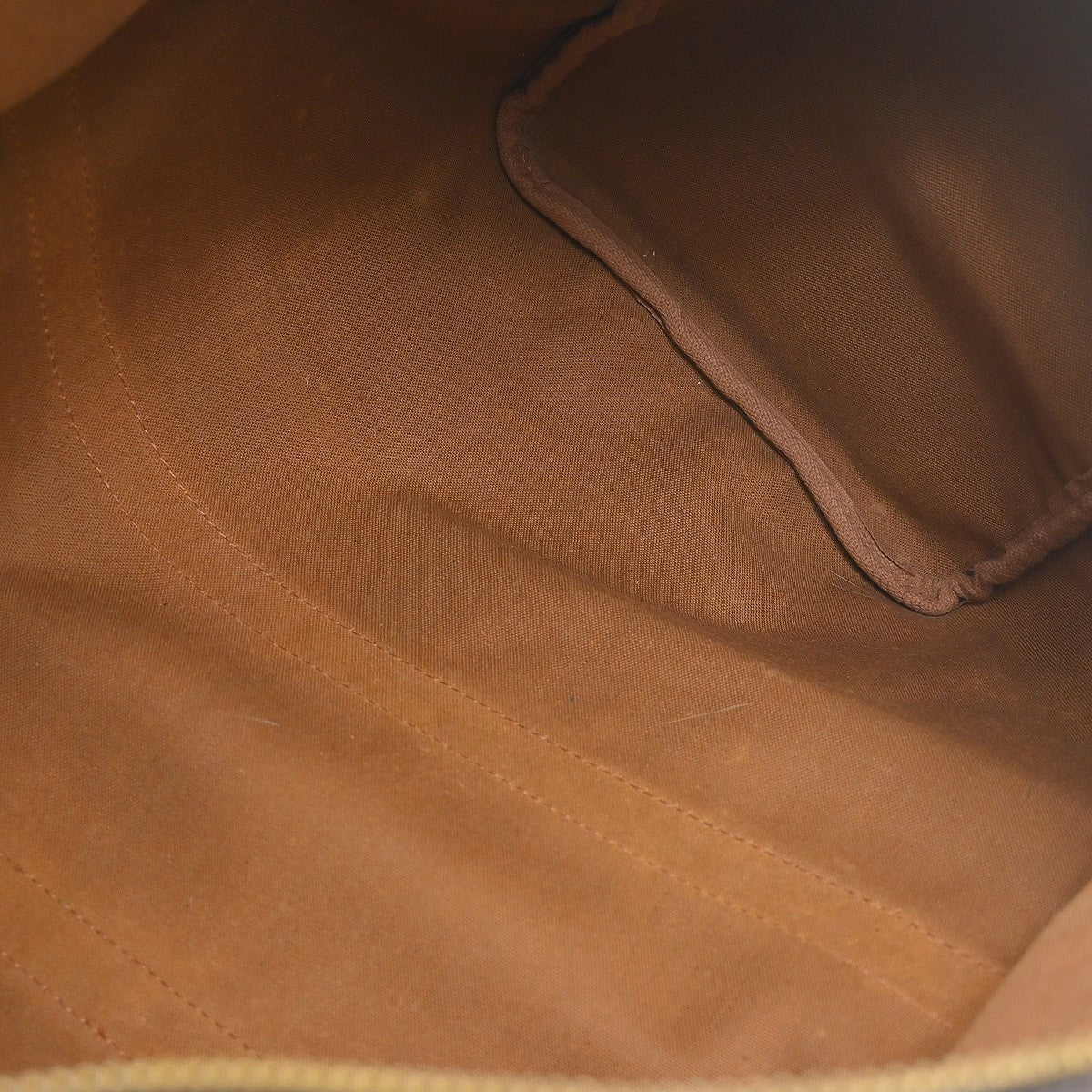 Louis Vuitton Keepall Monogram Canvas Brown Canvas Travel Bag Bag (Pre-Owned)