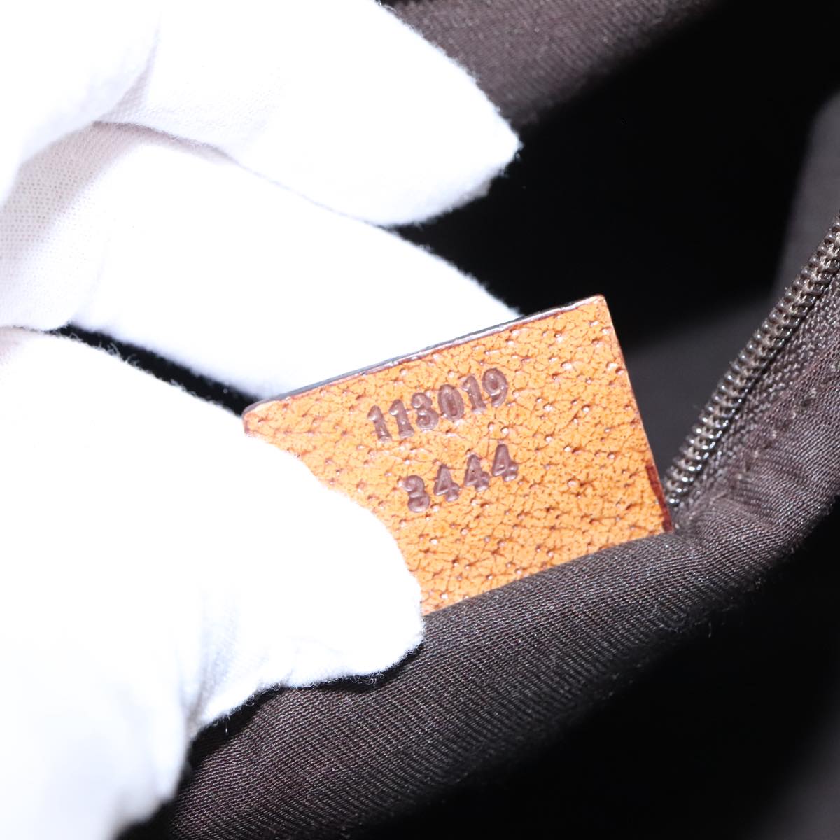 Gucci Beige Canvas Shoulder Bag (Pre-Owned)