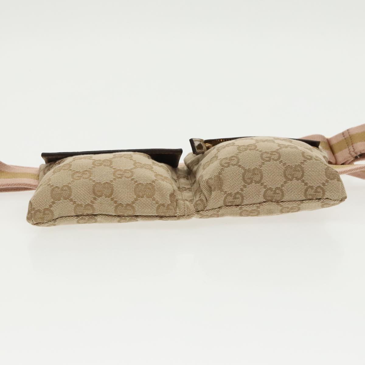Gucci Beige Canvas Shoulder Bag (Pre-Owned)