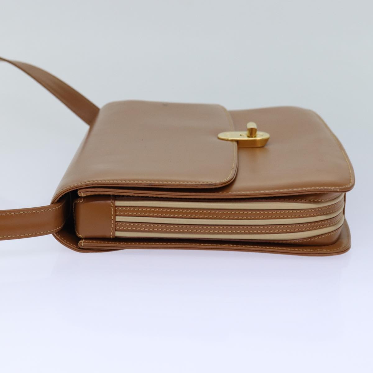 Gucci Brown Leather Shoulder Bag (Pre-Owned)