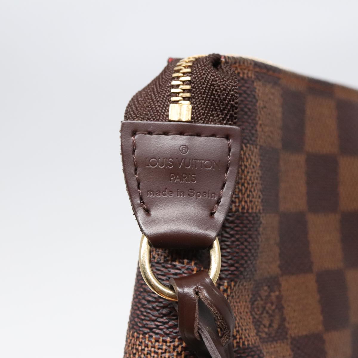 Louis Vuitton Pochette Accessoire Brown Canvas Clutch Bag (Pre-Owned)