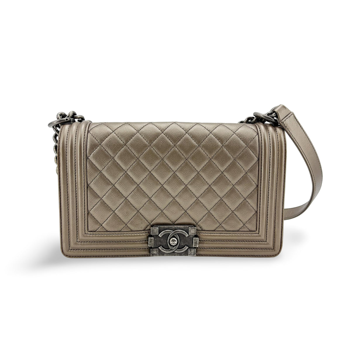 Chanel Boy Flap Quilted Calfskin Metallic Calfskin Shoulder Bag Bag (Pre-Owned)
