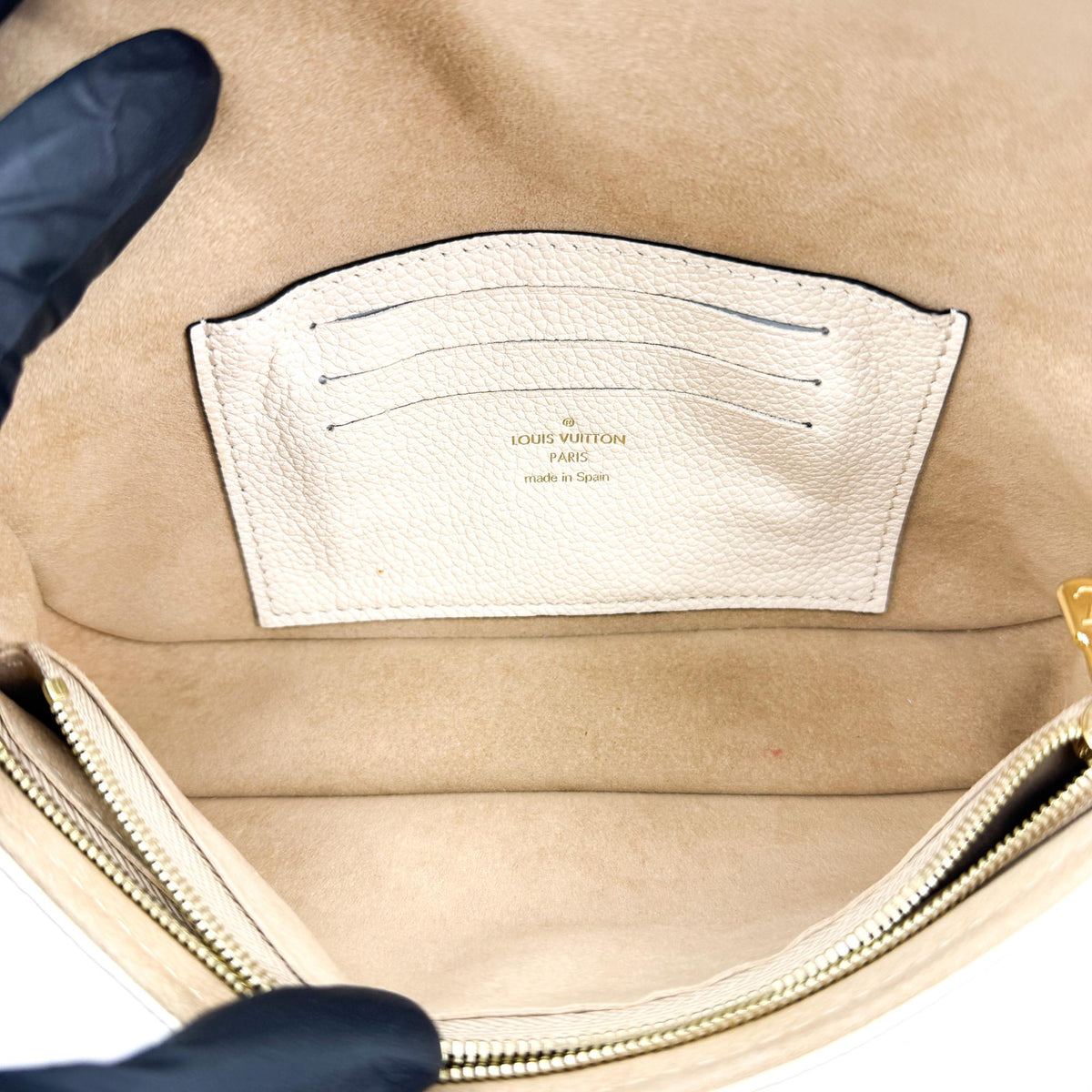Louis Vuitton Ivy Wallet On Chain Monogram Empreinte Giant Beige Leather Crossbody Bag Bag (Pre-Owned)