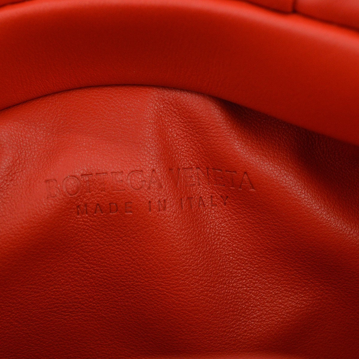 Bottega Veneta The Fringe Leather Red Leather Clutche & Pouche Bag (Pre-Owned)