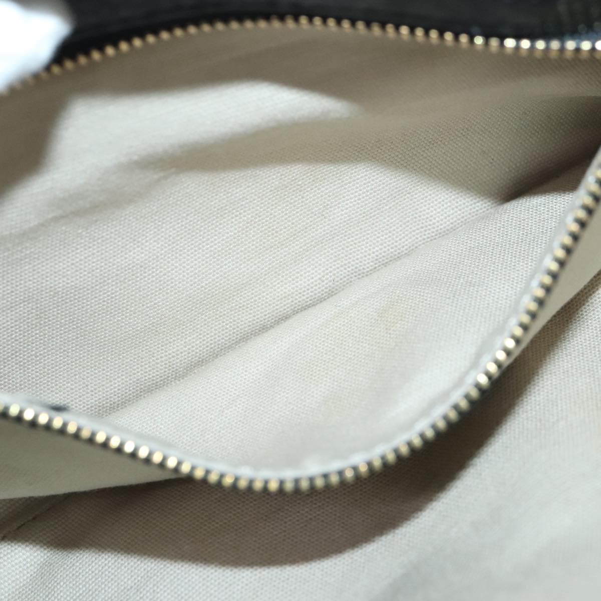 Tory Burch Black Leather Shoulder Bag (Pre-Owned)