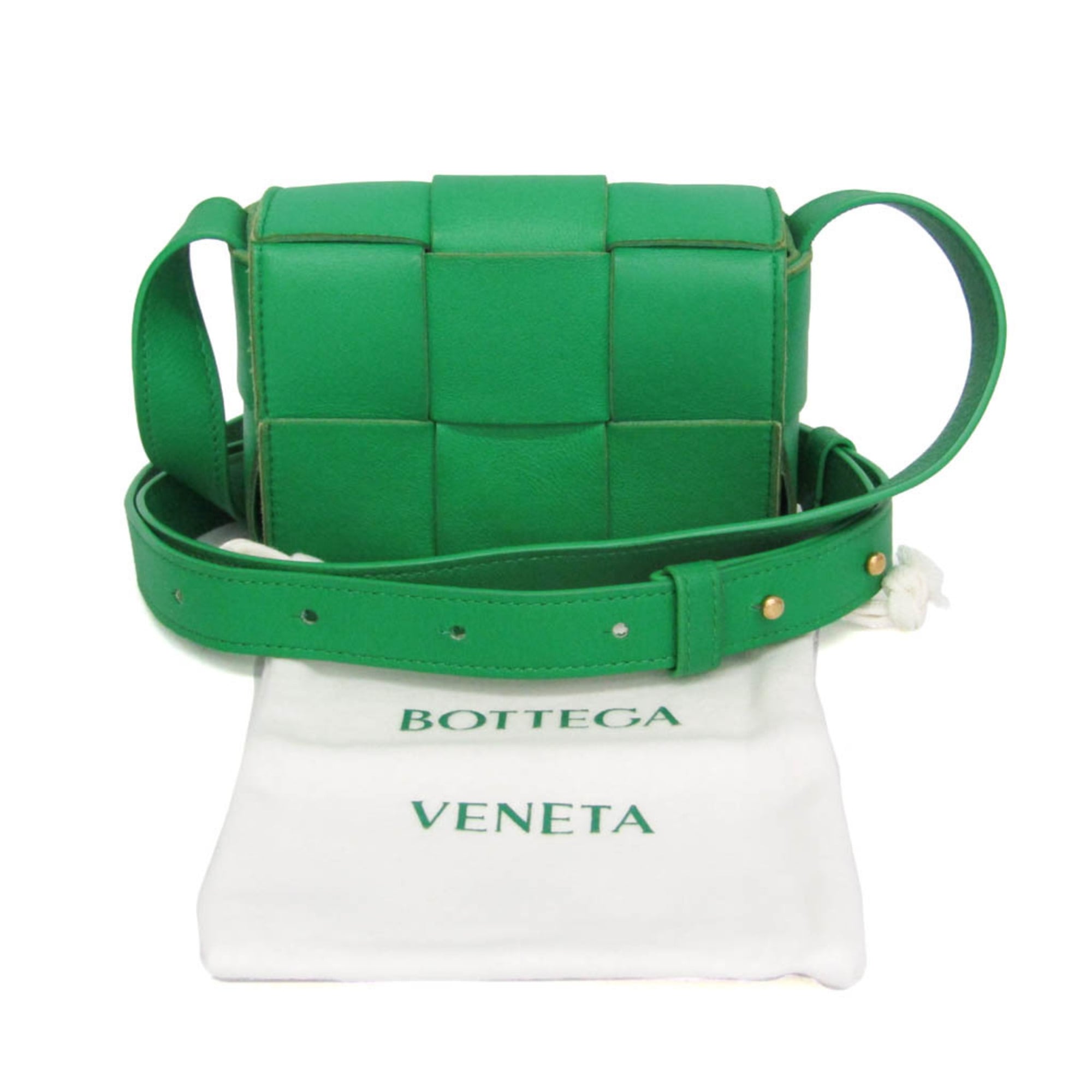 Bottega Veneta Cassette Maxi Intrecciato Leather Green Leather Clutche & Pouche Bag (Pre-Owned)