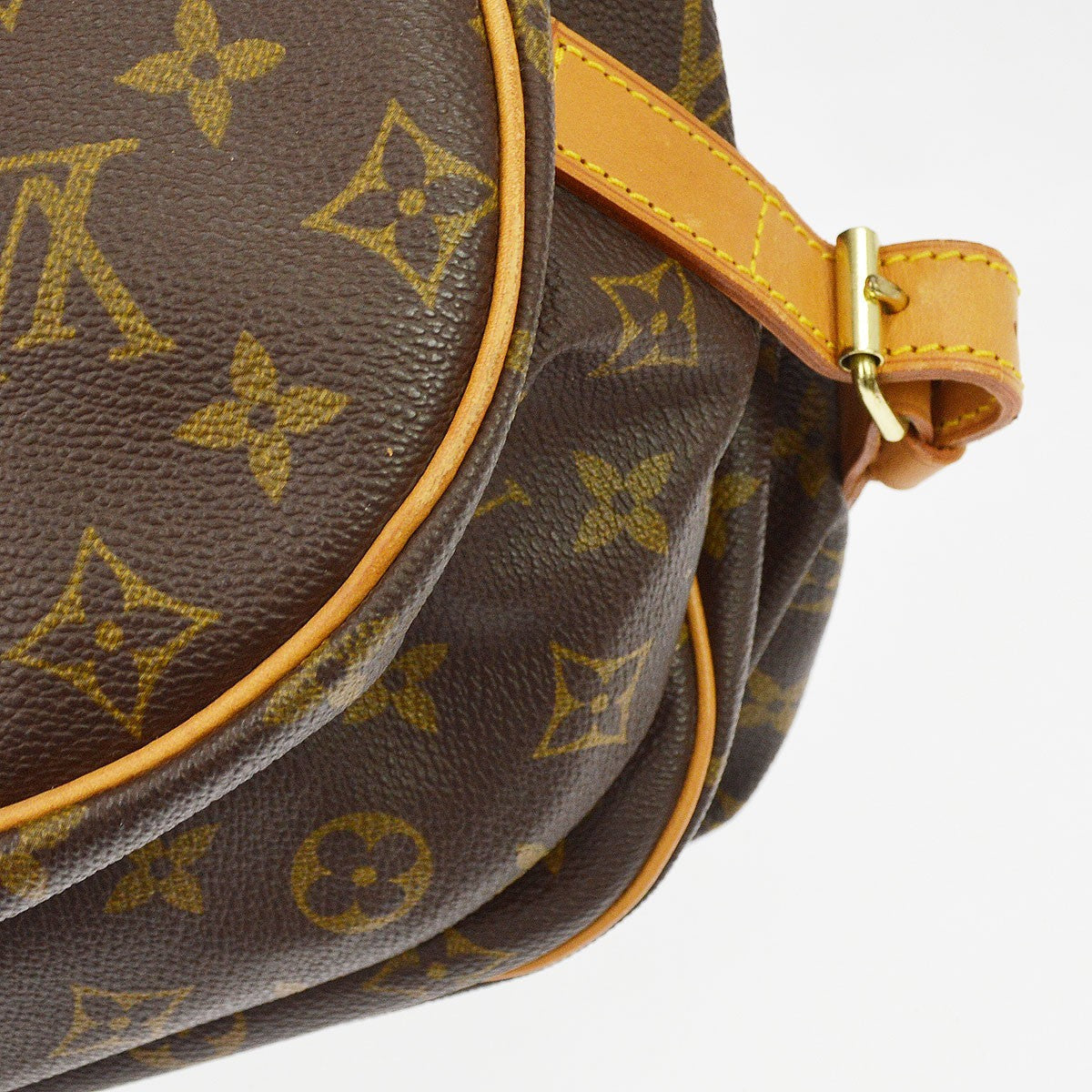 Louis Vuitton Saumur Monogram Canvas Brown Canvas Shoulder Bag Bag (Pre-Owned)