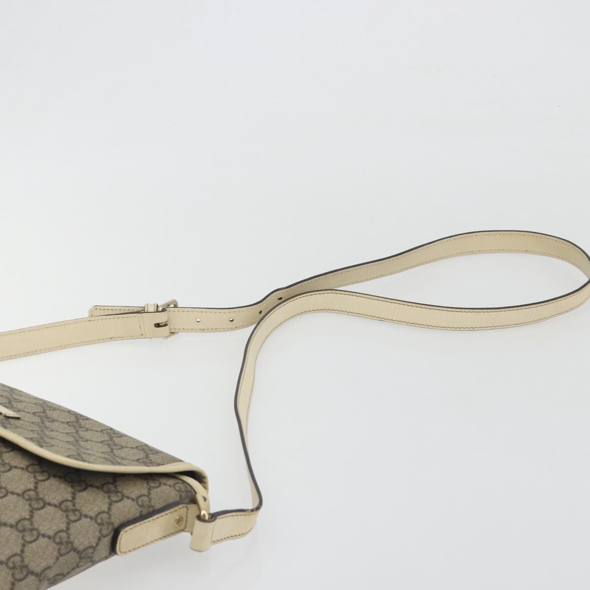 Gucci Flap Messenger Gg Coated Canvas Beige Canvas Shoulder Bag Bag (Pre-Owned)