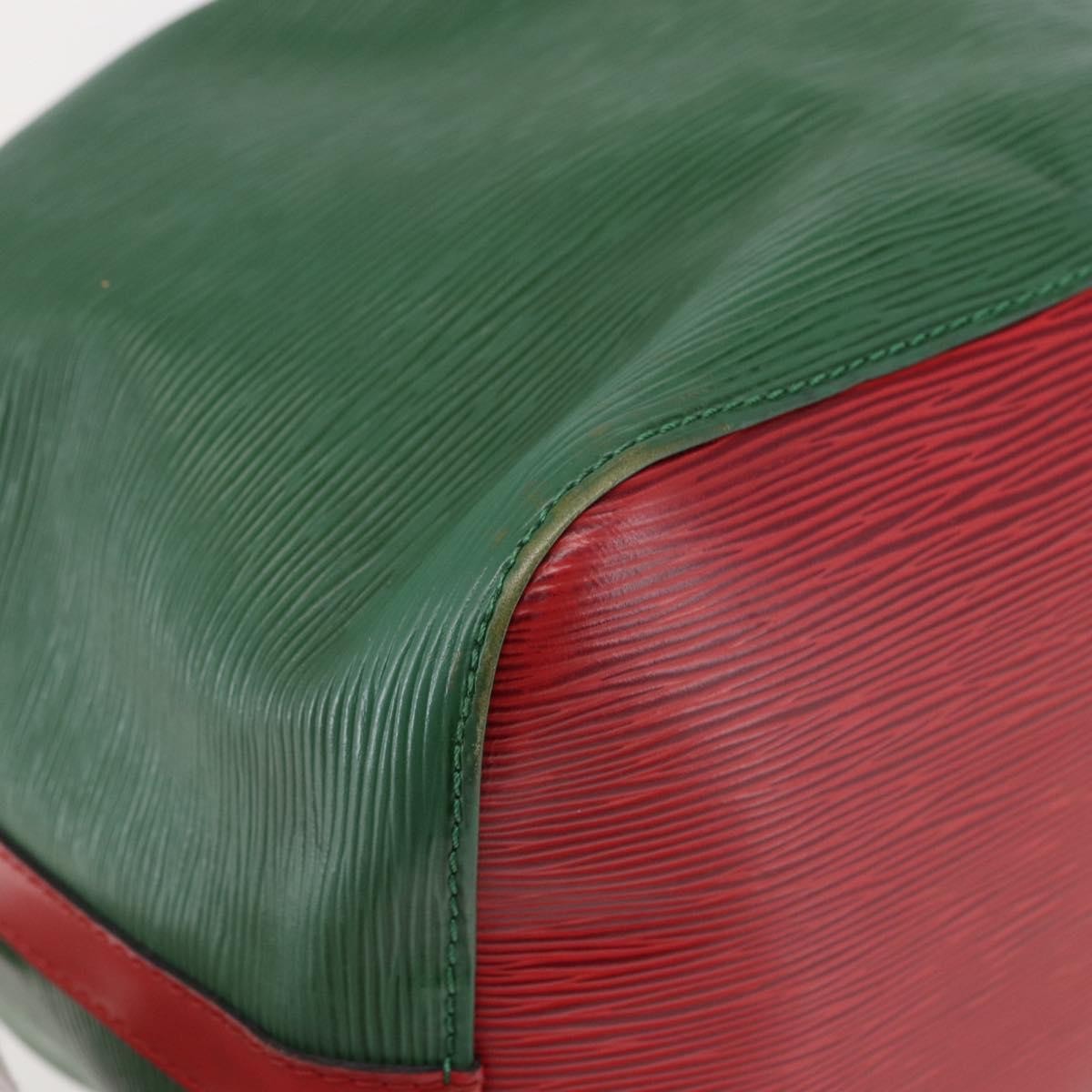 Louis Vuitton Bicolor Petit Noe Epi Leather Green Leather Bag (Pre-Owned)