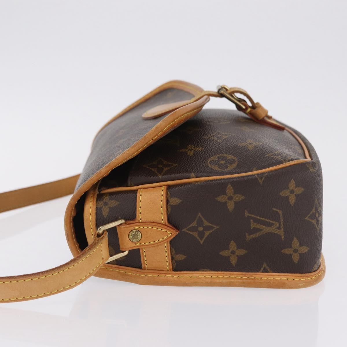 Louis Vuitton Sologne Monogram Canvas Brown Canvas Handbag (Pre-Owned)