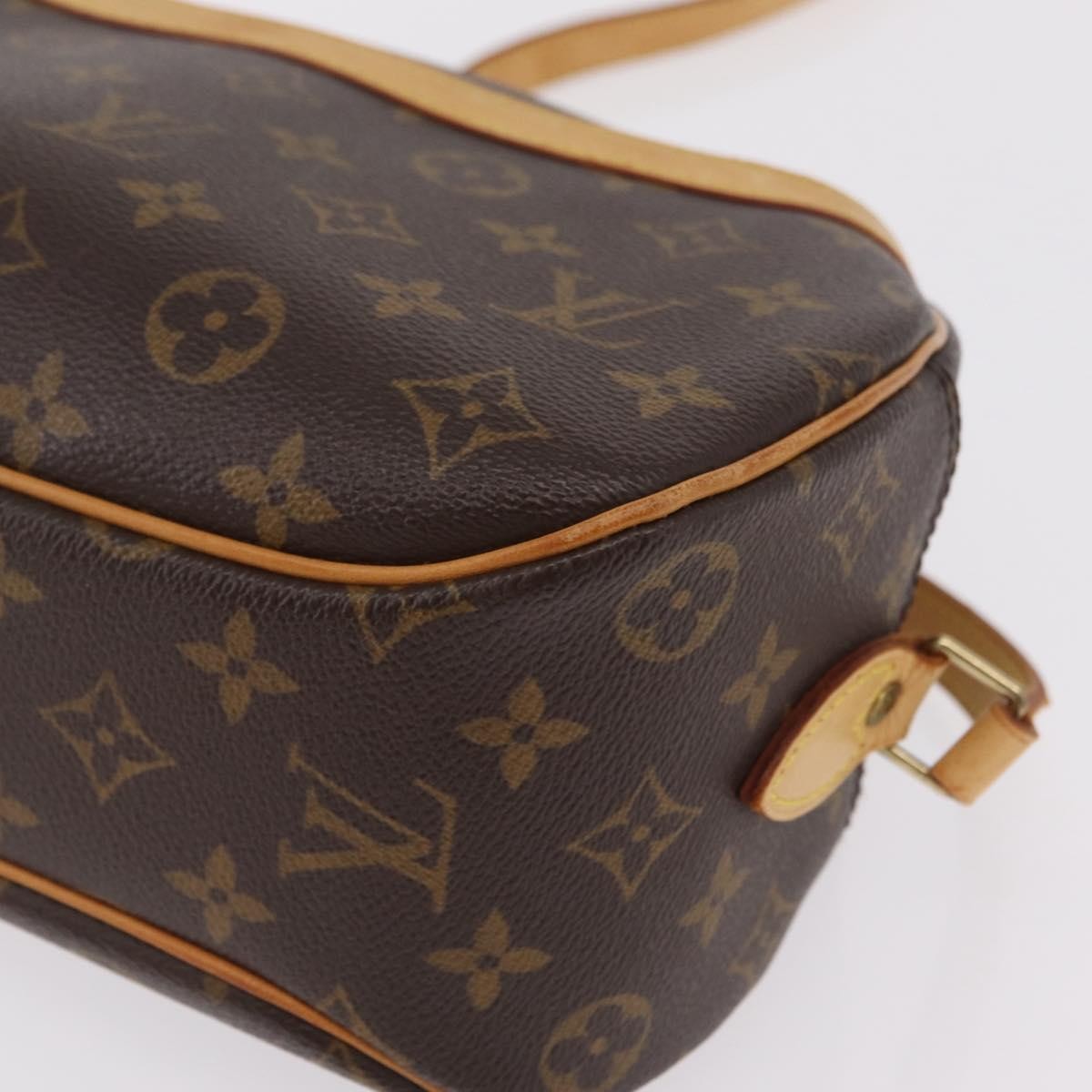Louis Vuitton Blois Monogram Canvas Brown Canvas Handbag (Pre-Owned)