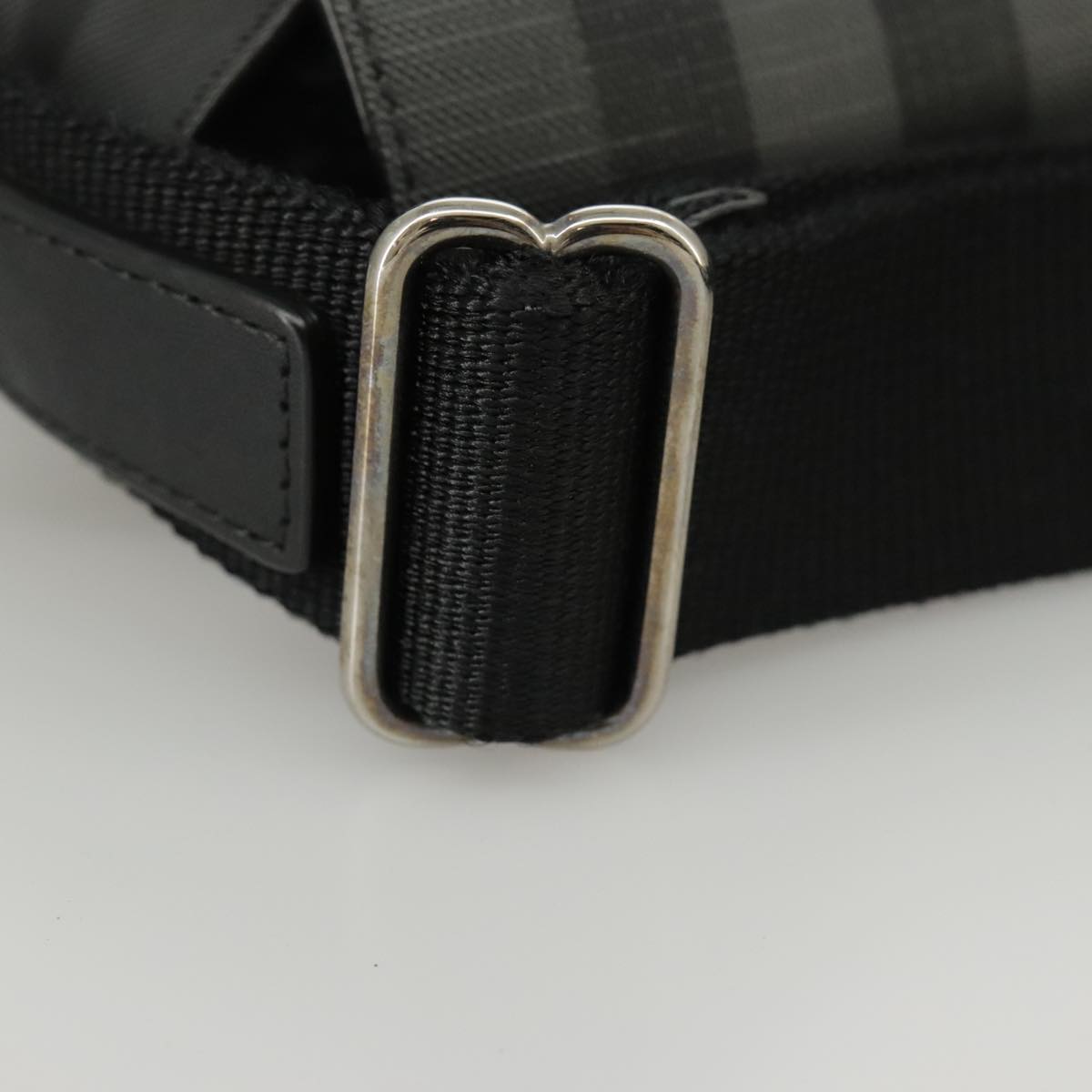 Burberry Nova Check Grey Canvas Shoulder Bag (Pre-Owned)
