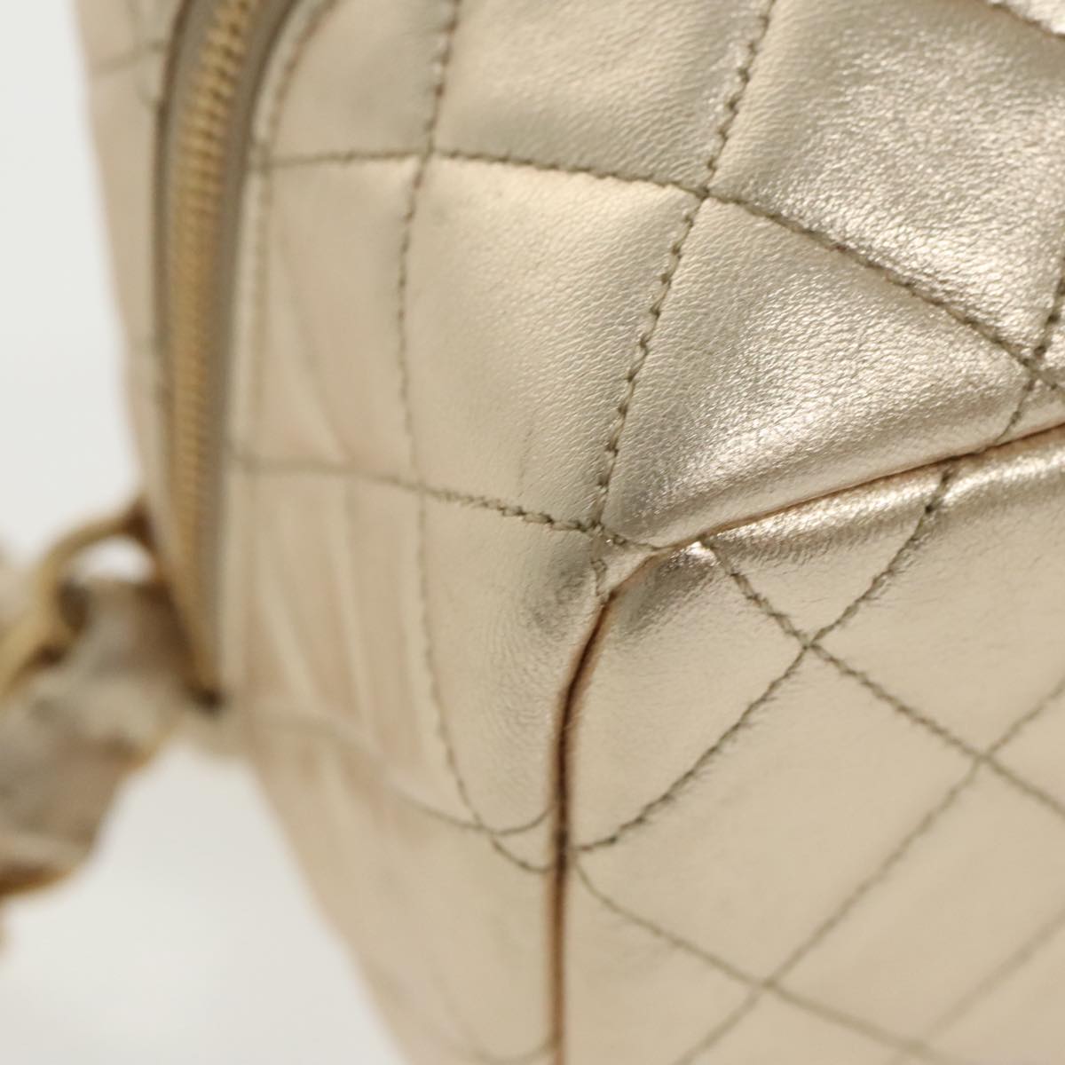 Chanel Trendy Cc Gold Leather Shoulder Bag (Pre-Owned)
