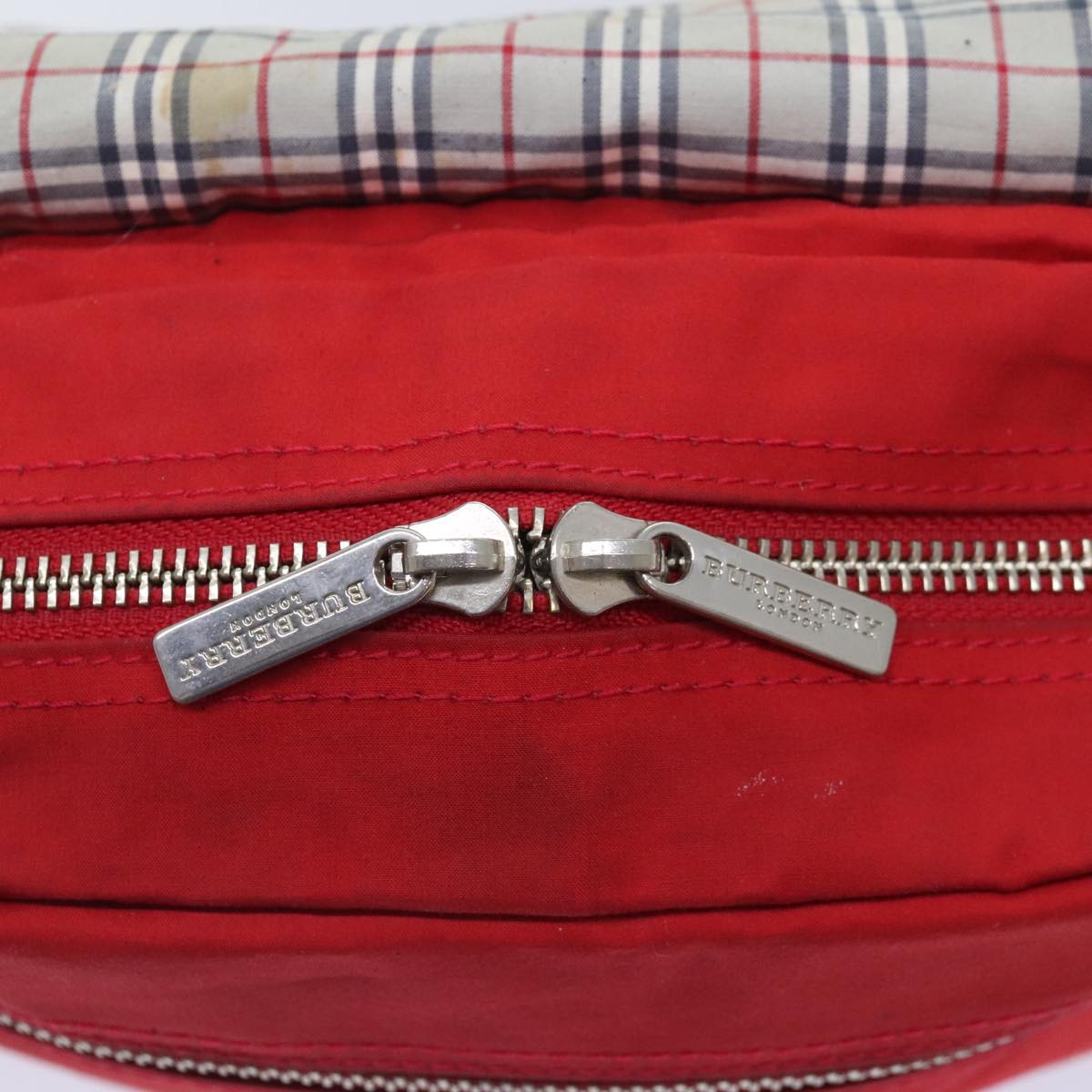 Burberry Red Synthetic Shoulder Bag (Pre-Owned)