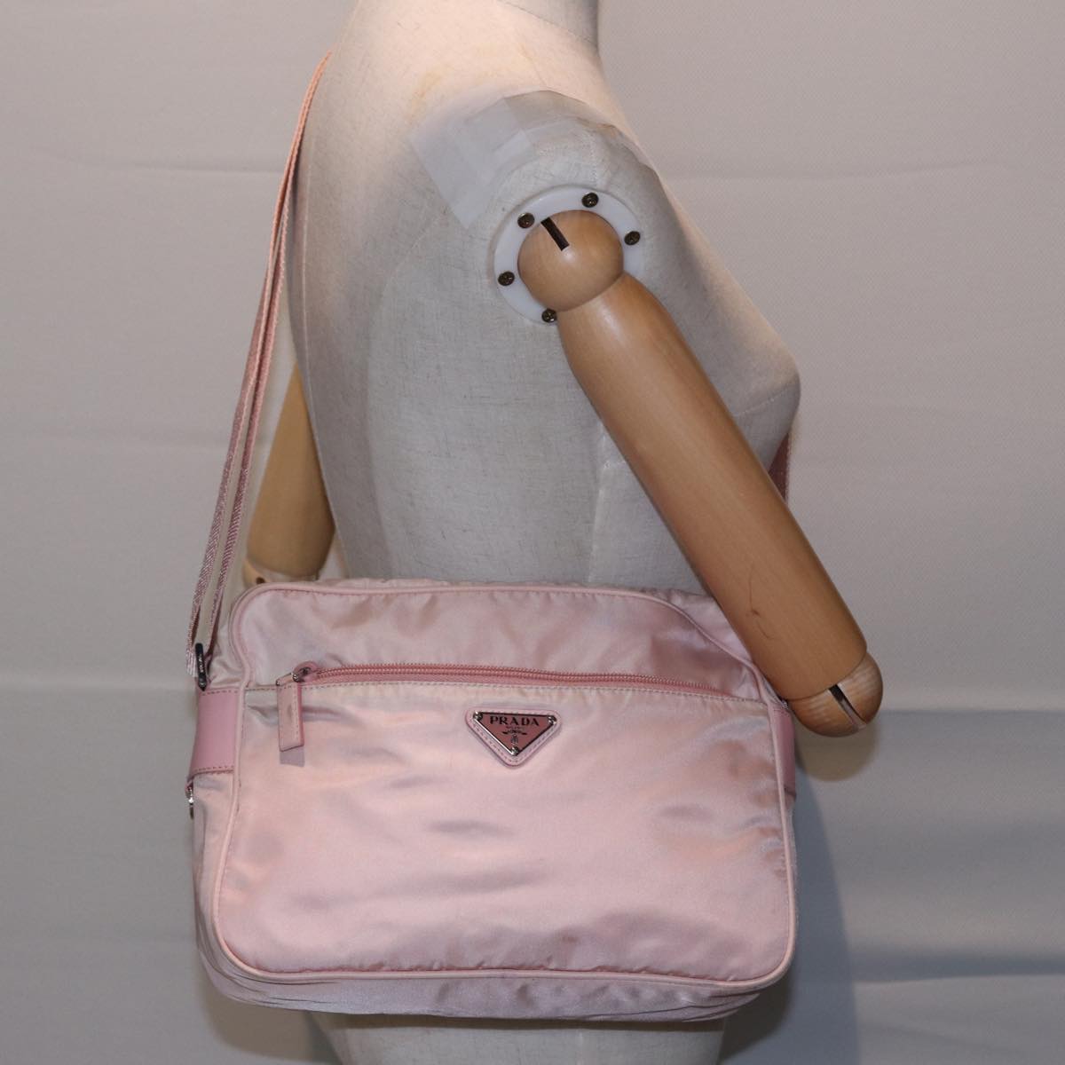 Prada Pink Synthetic Shoulder Bag (Pre-Owned)