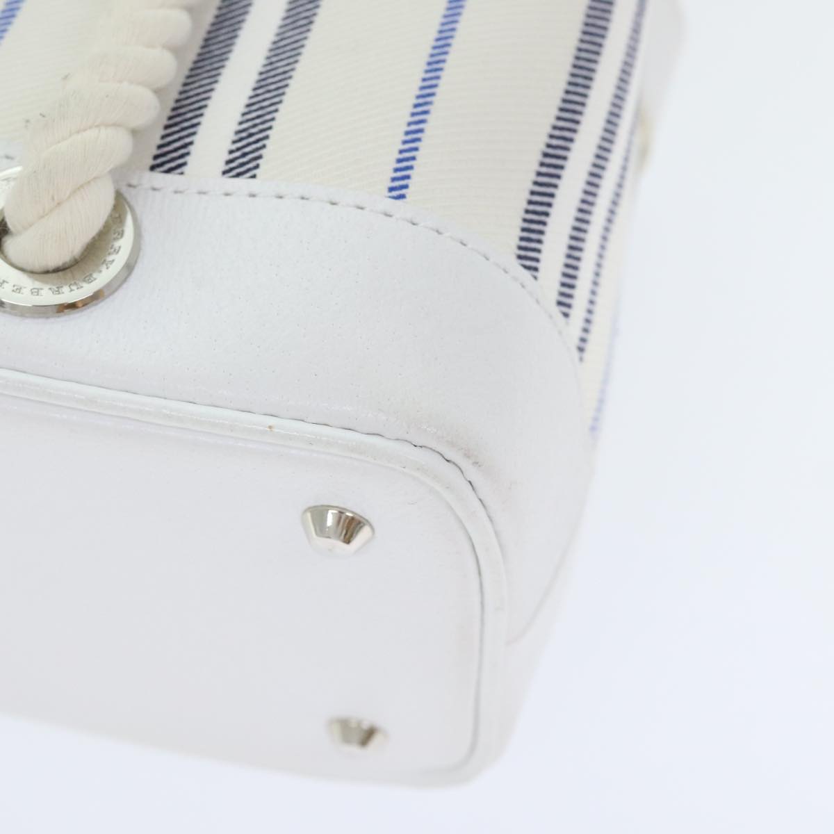 Burberry White Canvas Handbag (Pre-Owned)