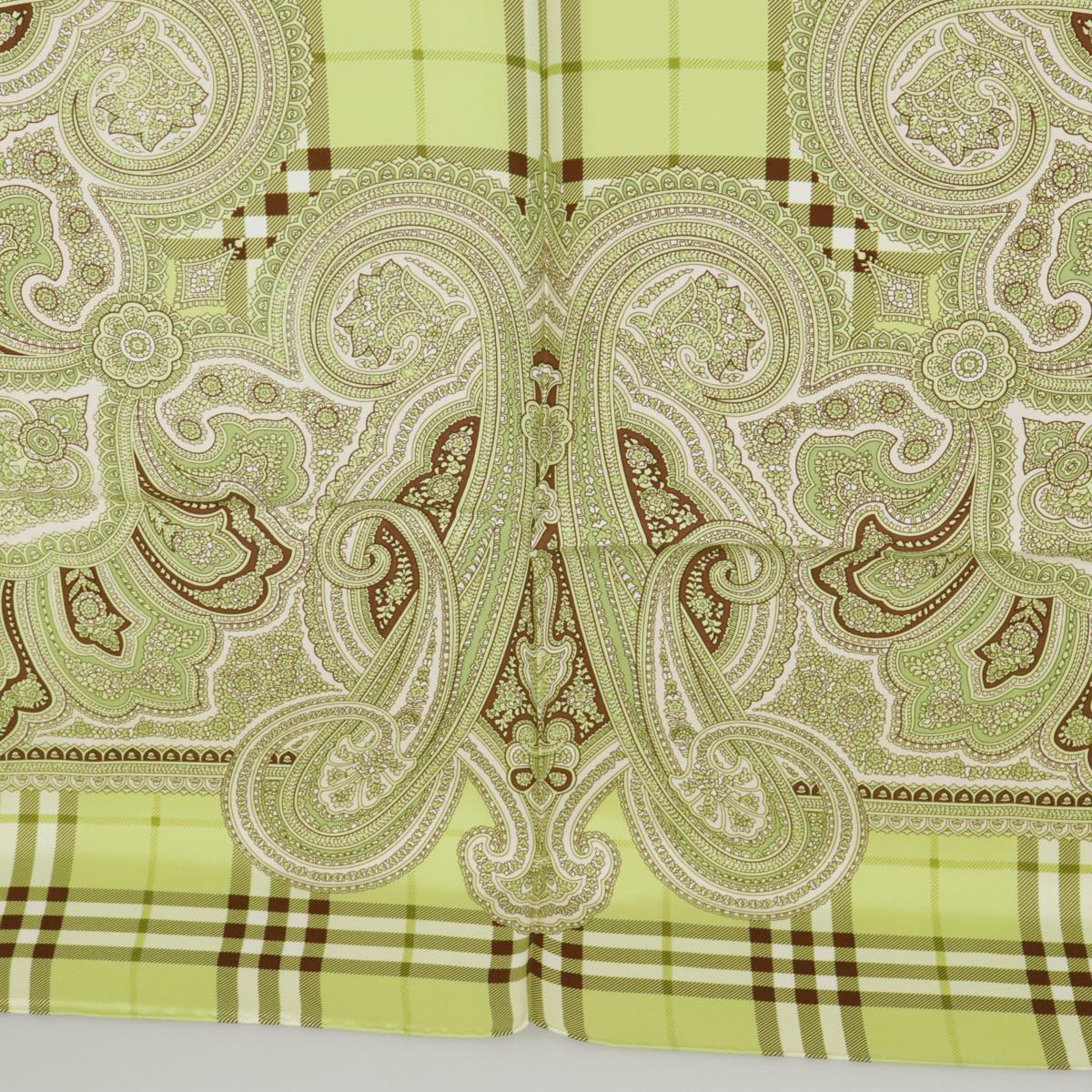 Burberry Green Silk Scarf  (Pre-Owned)