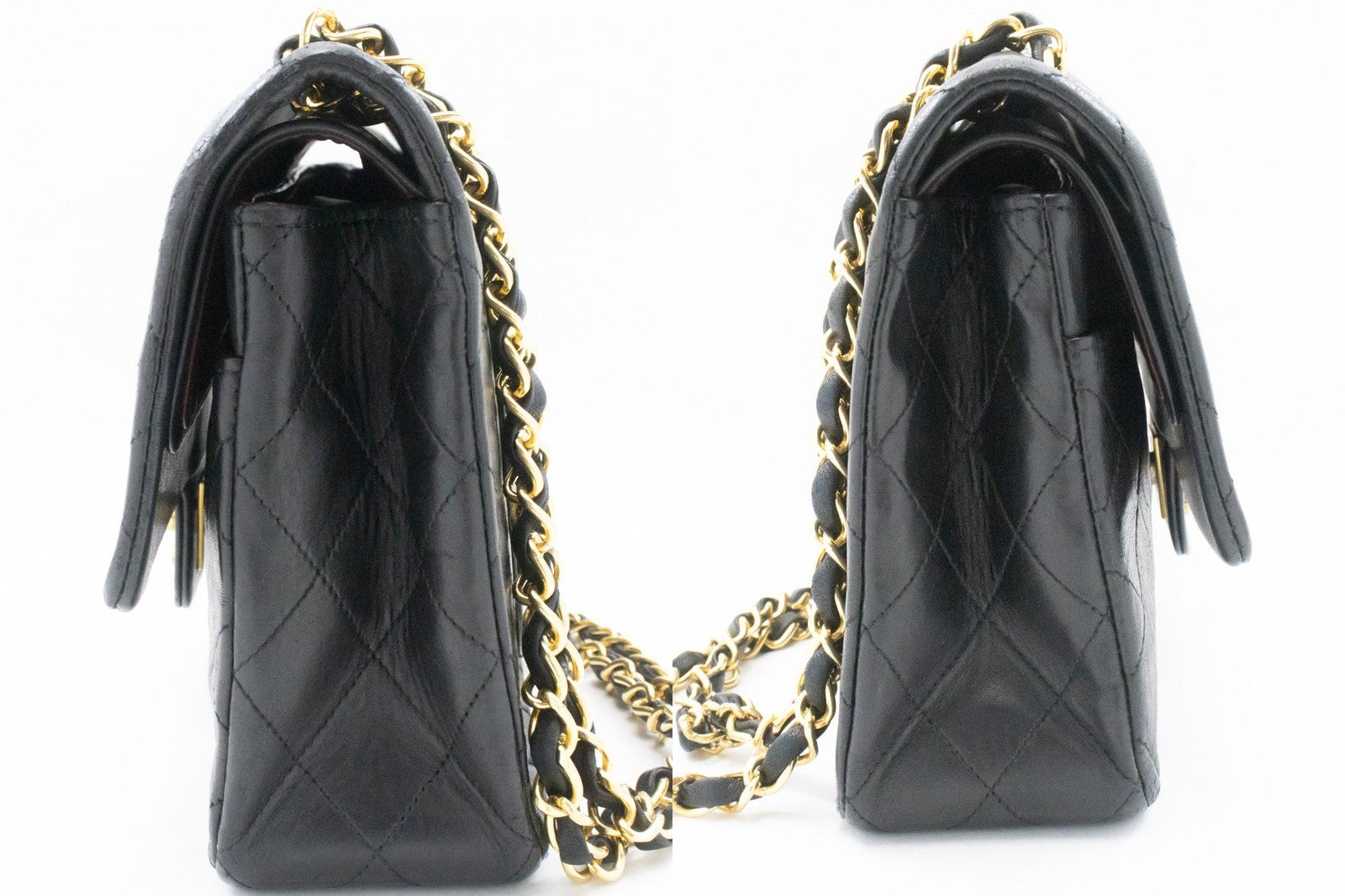 Chanel Classic Flap Lambskin Black Leather Crossbody Bag Bag (Pre-Owned)