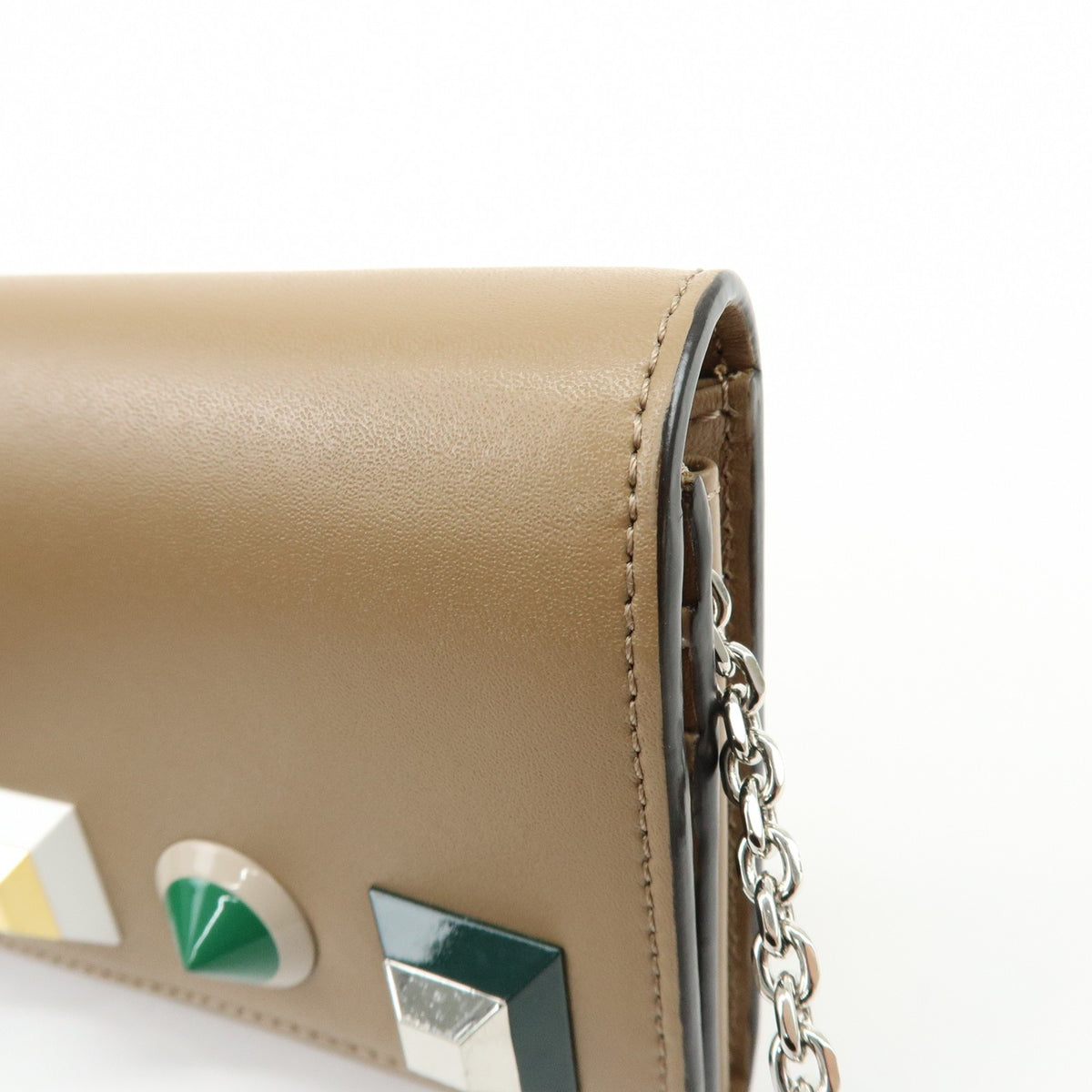 Fendi Continental Wallet On Chain Studded Leather Beige Leather Crossbody Bag Bag (Pre-Owned)