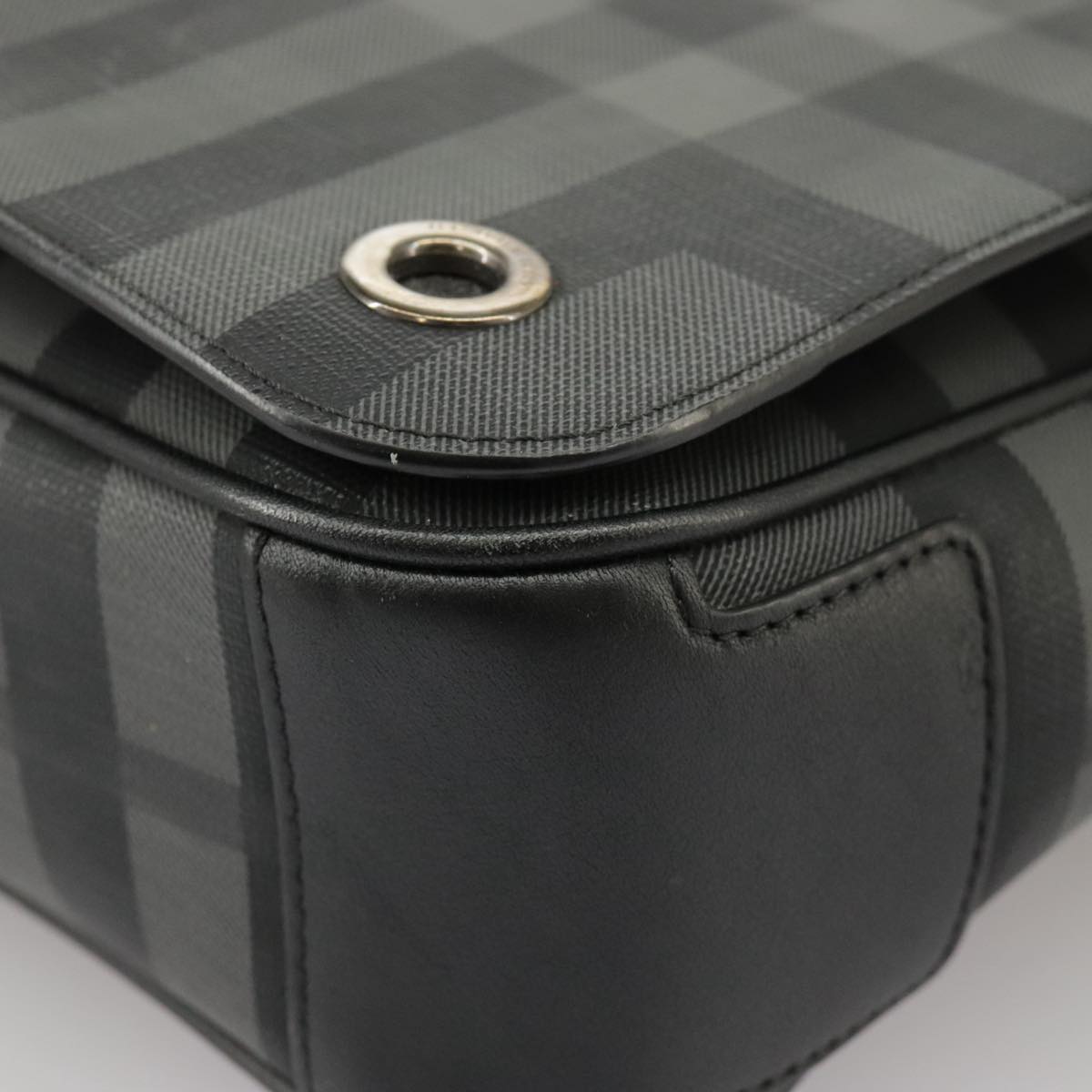 Burberry Nova Check Grey Canvas Shoulder Bag (Pre-Owned)