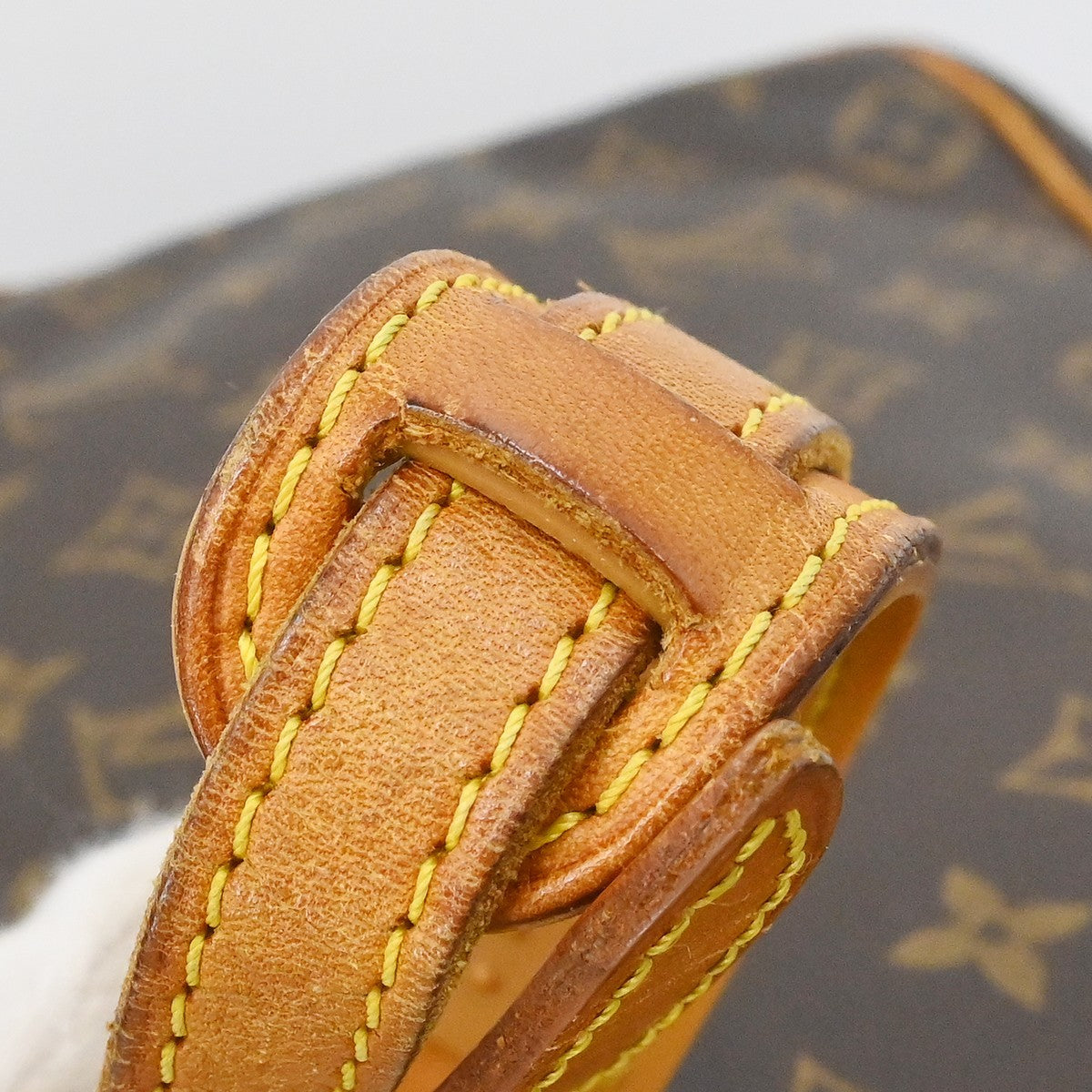 Louis Vuitton Trocadero Monogram Canvas Brown Canvas Handbag (Pre-Owned)