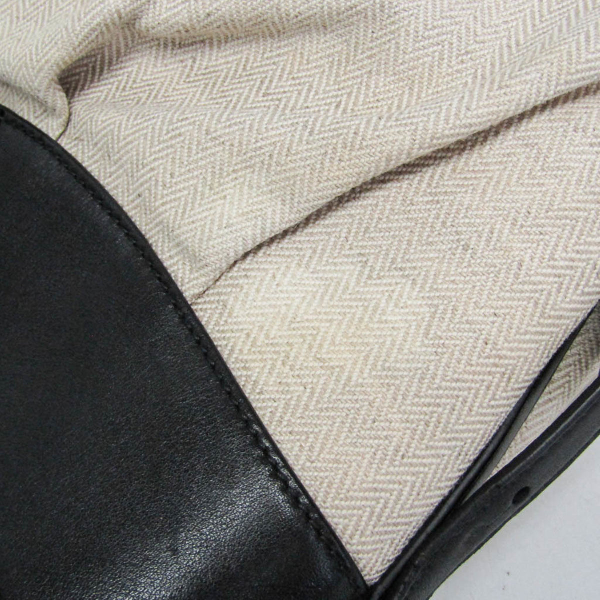 Bvlgari Chandra Canvas Beige Canvas Shoulder Bag Bag (Pre-Owned)