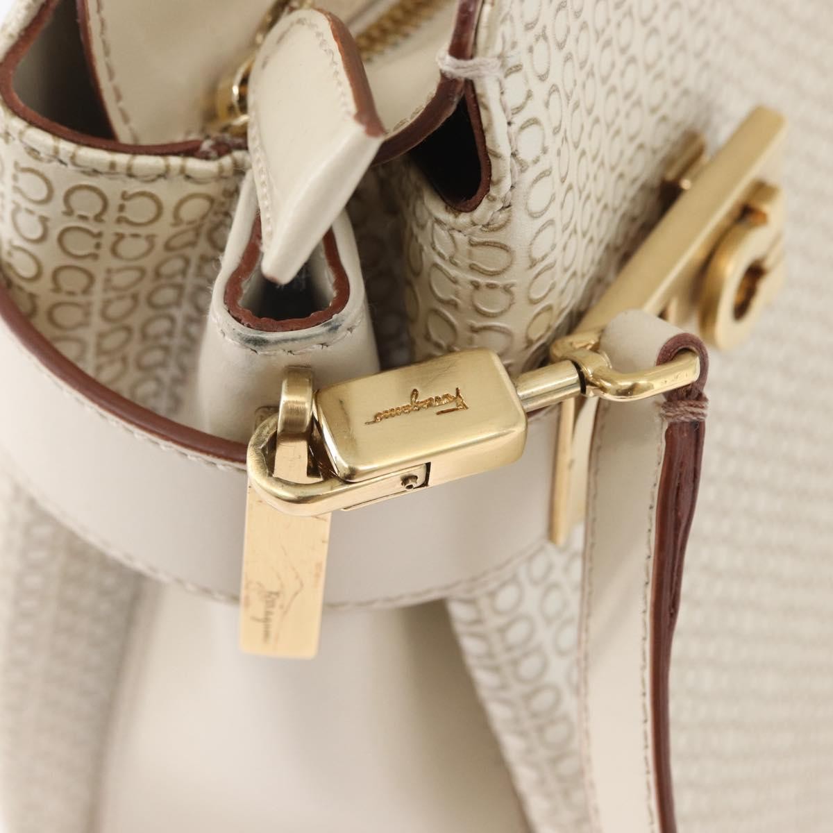 Salvatore Ferragamo Double Gancini Side Buckle Tote Leather Beige Leather Handbag (Pre-Owned)