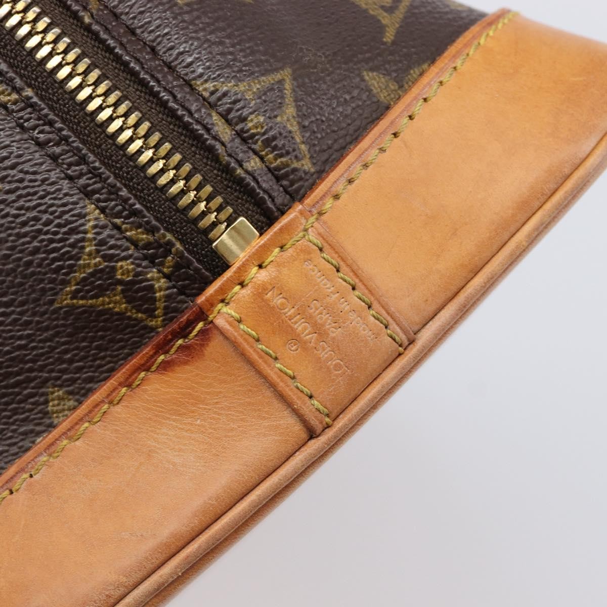 Louis Vuitton Alma Monogram Canvas Brown Canvas Handbag (Pre-Owned)