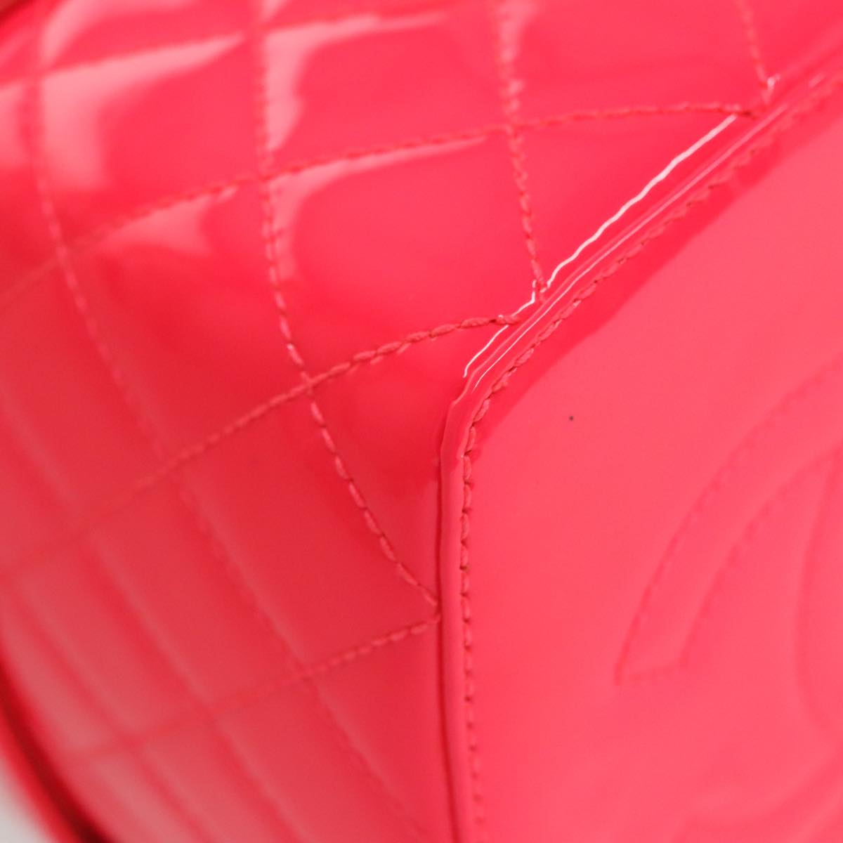 Chanel Vanity Pink Patent Leather Clutch Bag (Pre-Owned)