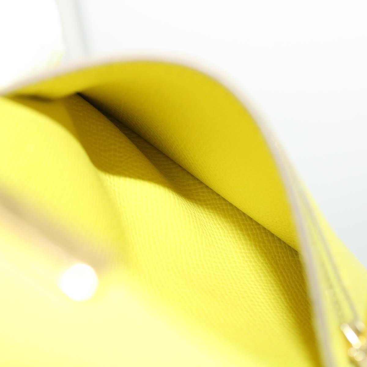 Hermès Clic 12 Yellow Leather Wallet  (Pre-Owned)