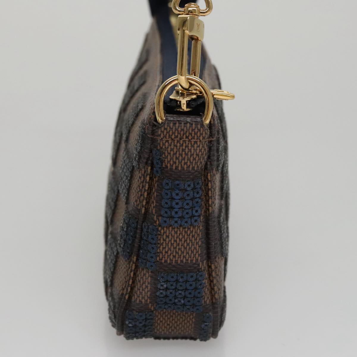 Louis Vuitton Mini Pochette Accessoires Brown Canvas Clutch Bag (Pre-Owned)