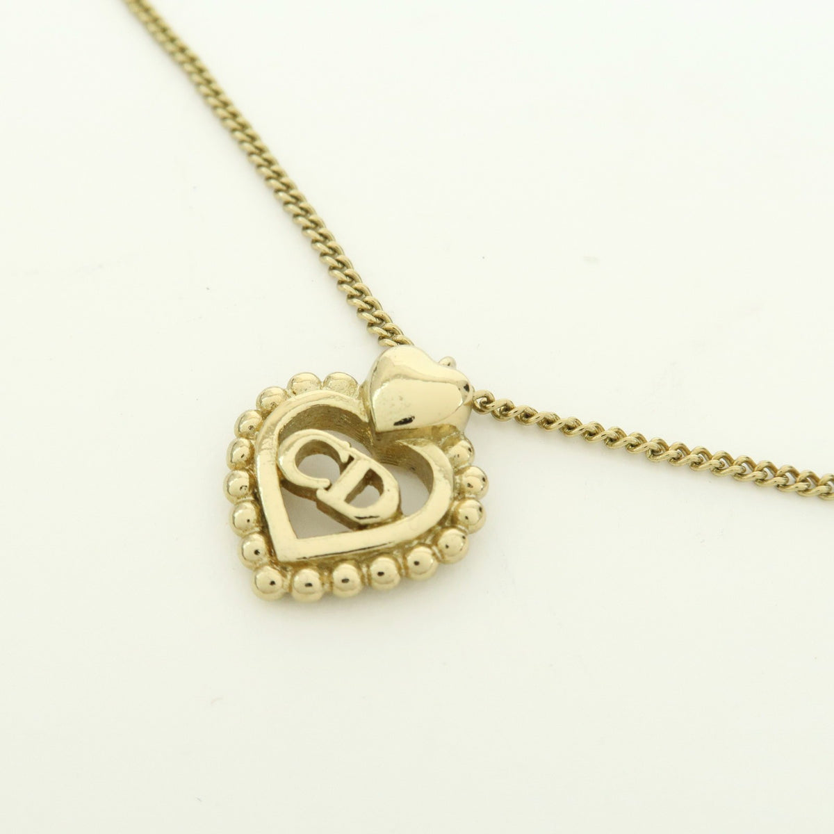 Christian Dior Cd Heart Metal Gold Gold_Plated Necklace Jewelry (Pre-Owned)