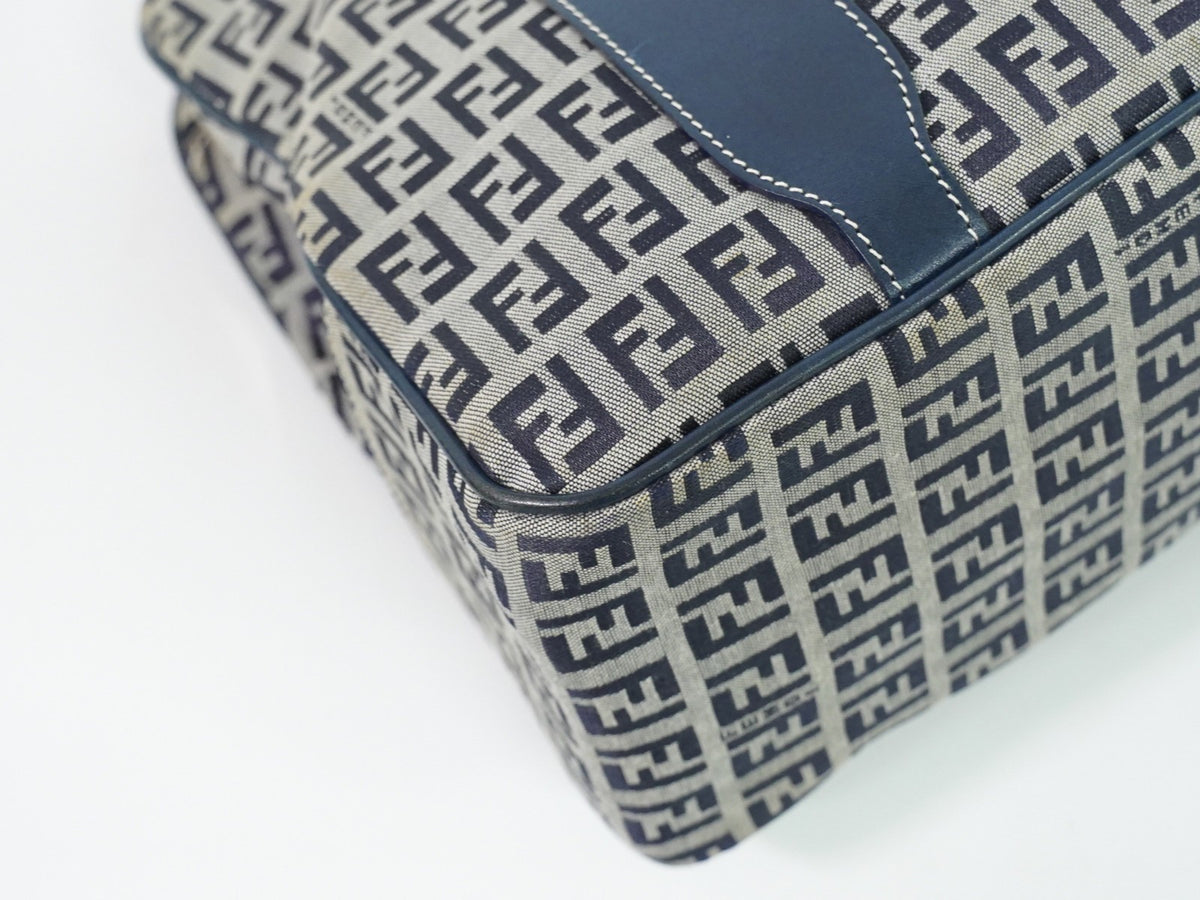 Fendi Vintage Shoulderbag Canvas Navy Canvas Shoulder Bag Bag (Pre-Owned)