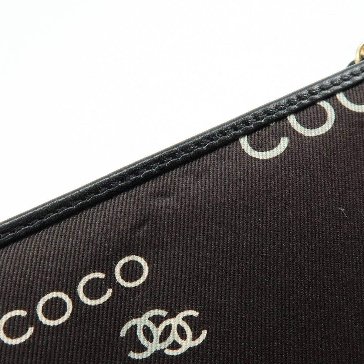Chanel Vintage Coco Chain Shopping Printed Canvas Black Canvas Tote Bag Bag (Pre-Owned)