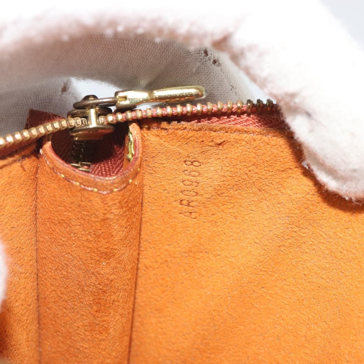 Louis Vuitton Pochette Accessoires Epi Brown Leather Clutche & Pouche Bag (Pre-Owned)