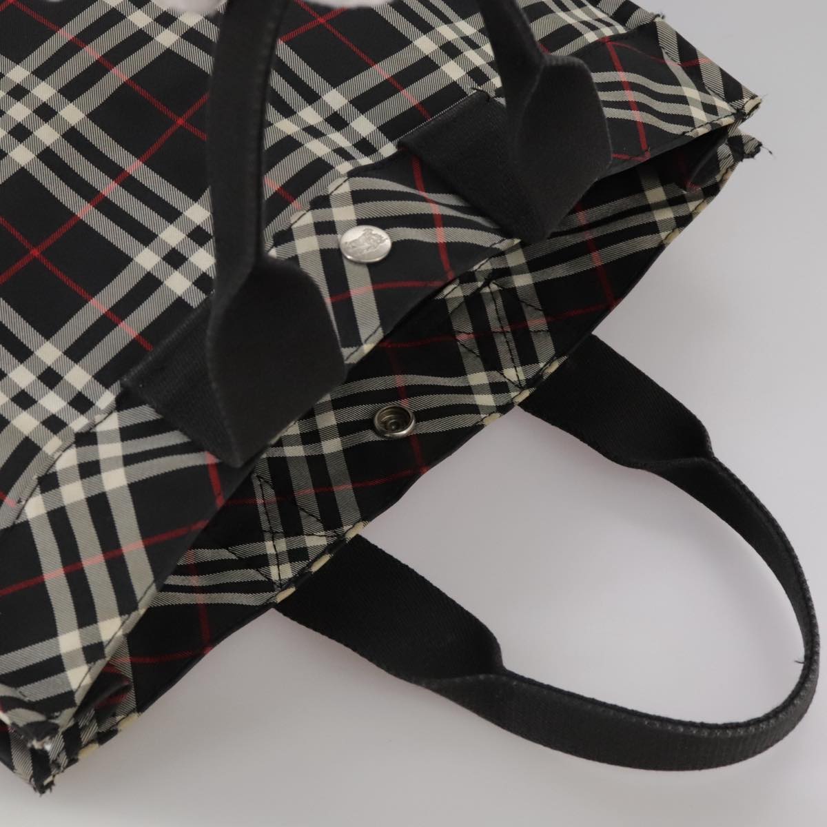 Burberry Multicolour Synthetic Tote Bag (Pre-Owned)