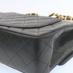Chanel - Black Leather Shoulder Bag (Pre-Owned)