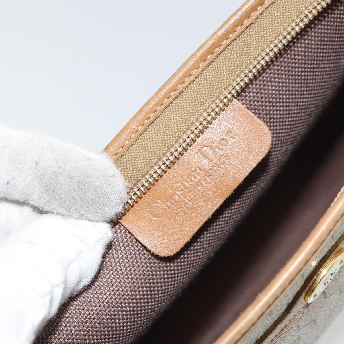 Christian Dior Vintage Honeycomb Zip Canvas And Leather Beige Canvas Clutche & Pouche Bag (Pre-Owned)