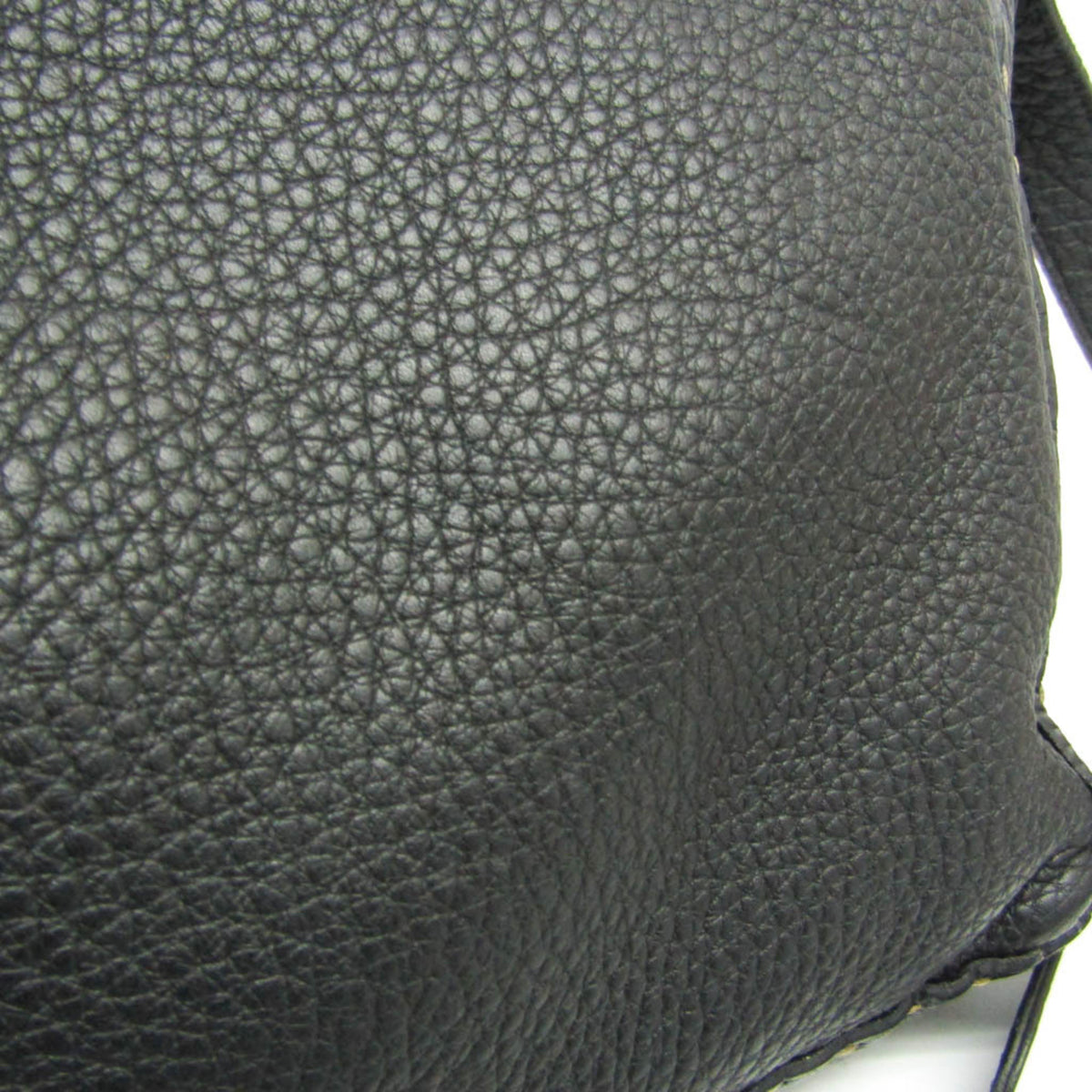 Fendi Selleria Messenger Leather Black Leather Shoulder Bag Bag (Pre-Owned)