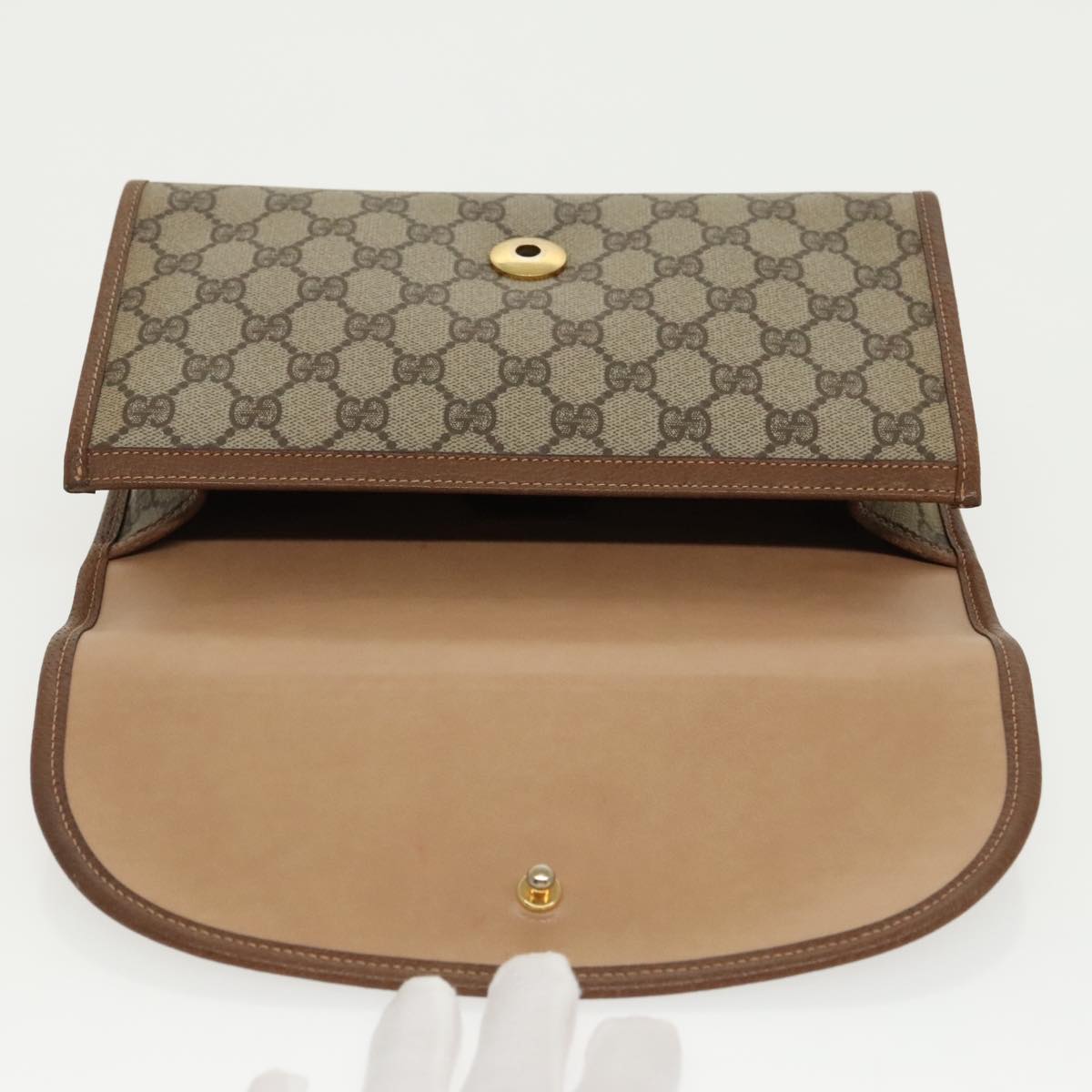 Gucci Gg Supreme Brown Canvas Clutch Bag (Pre-Owned)