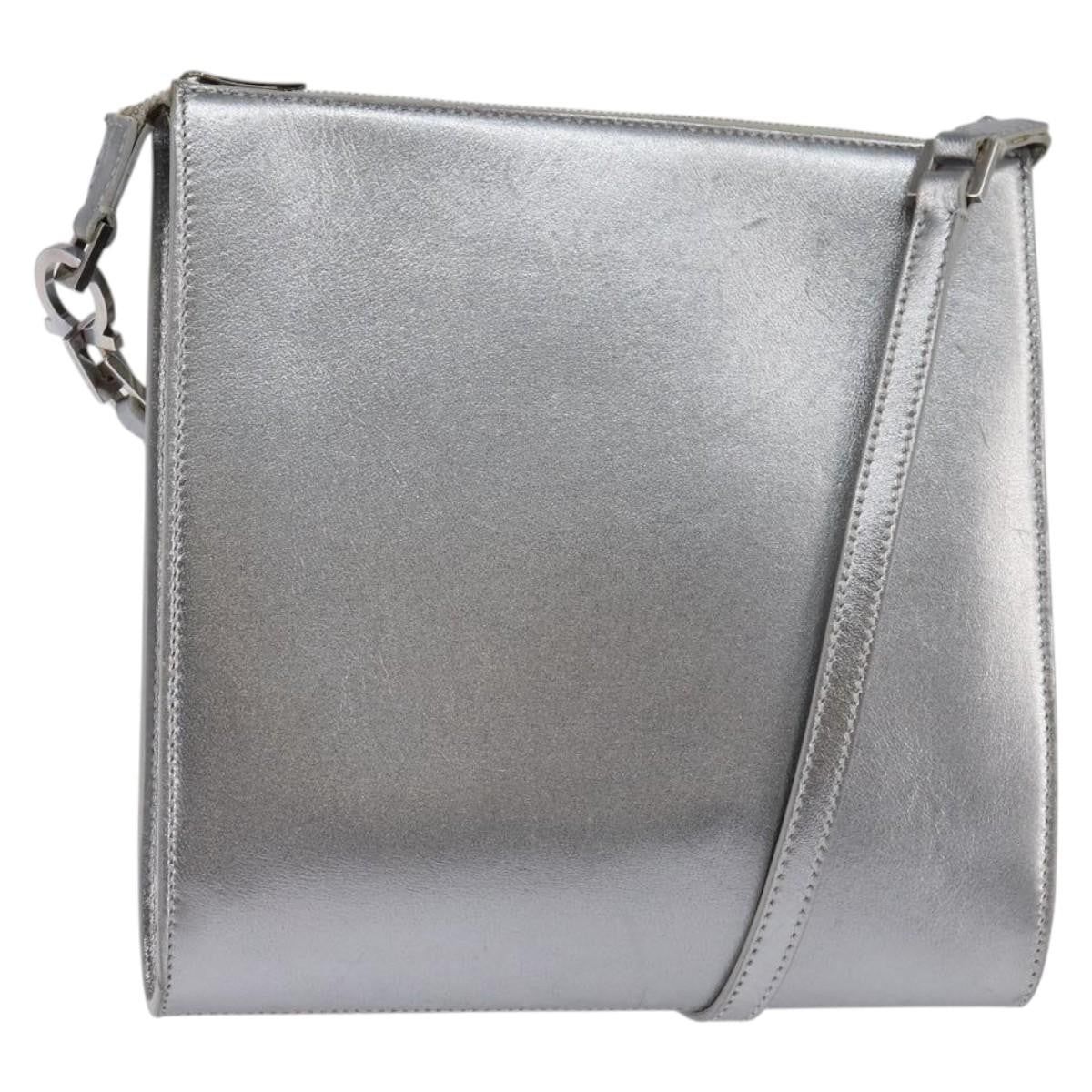Salvatore Ferragamo Gancini Leather Silver Leather Shoulder Bag Bag (Pre-Owned)