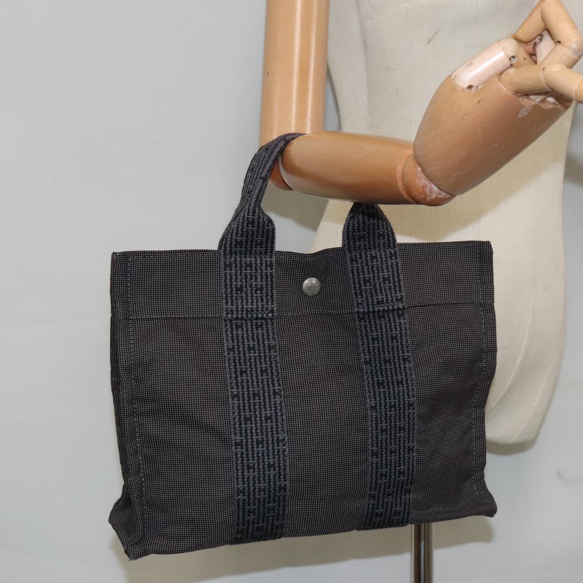 Hermès Herline Grey Canvas Tote Bag (Pre-Owned)