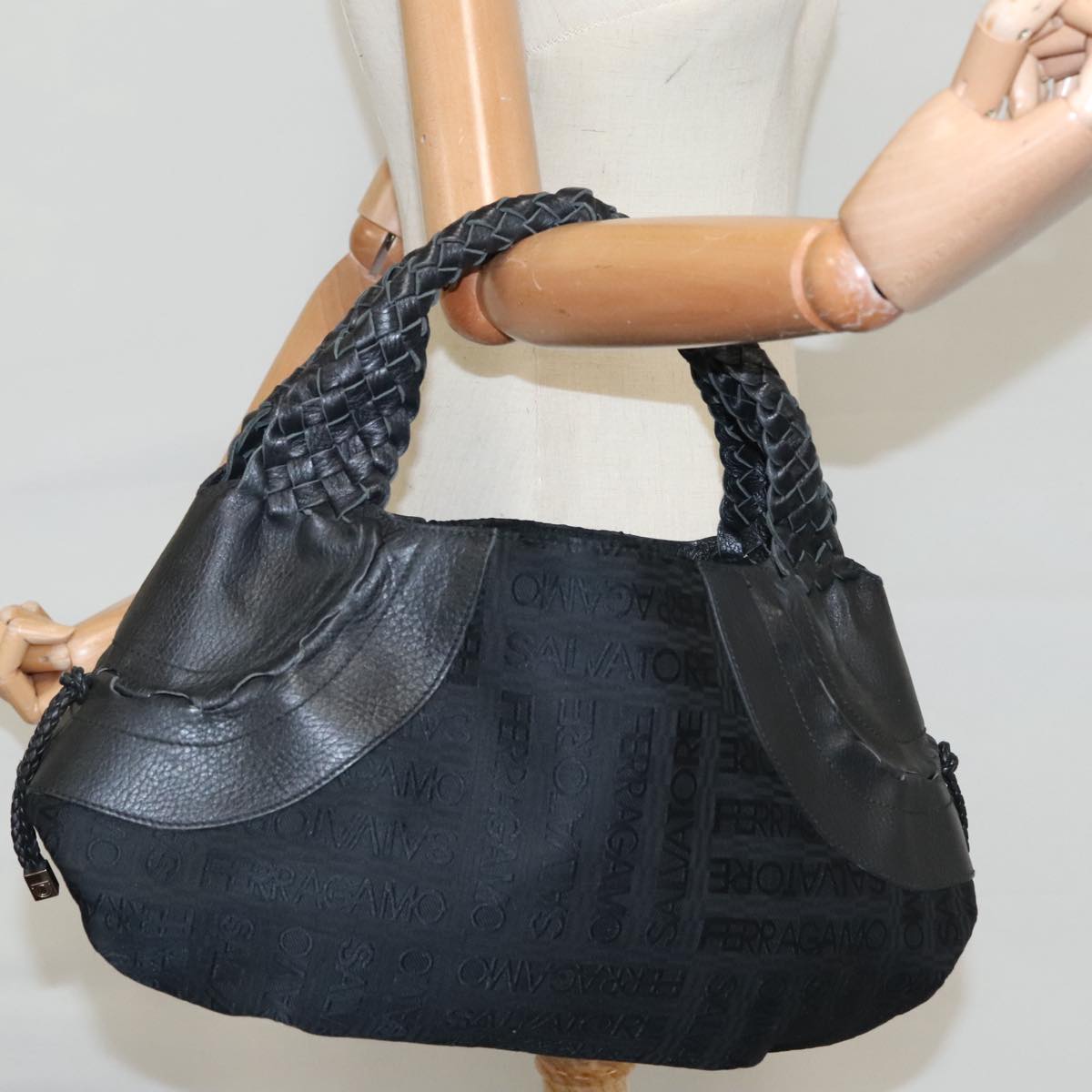 Salvatore Ferragamo Black Canvas Handbag (Pre-Owned)