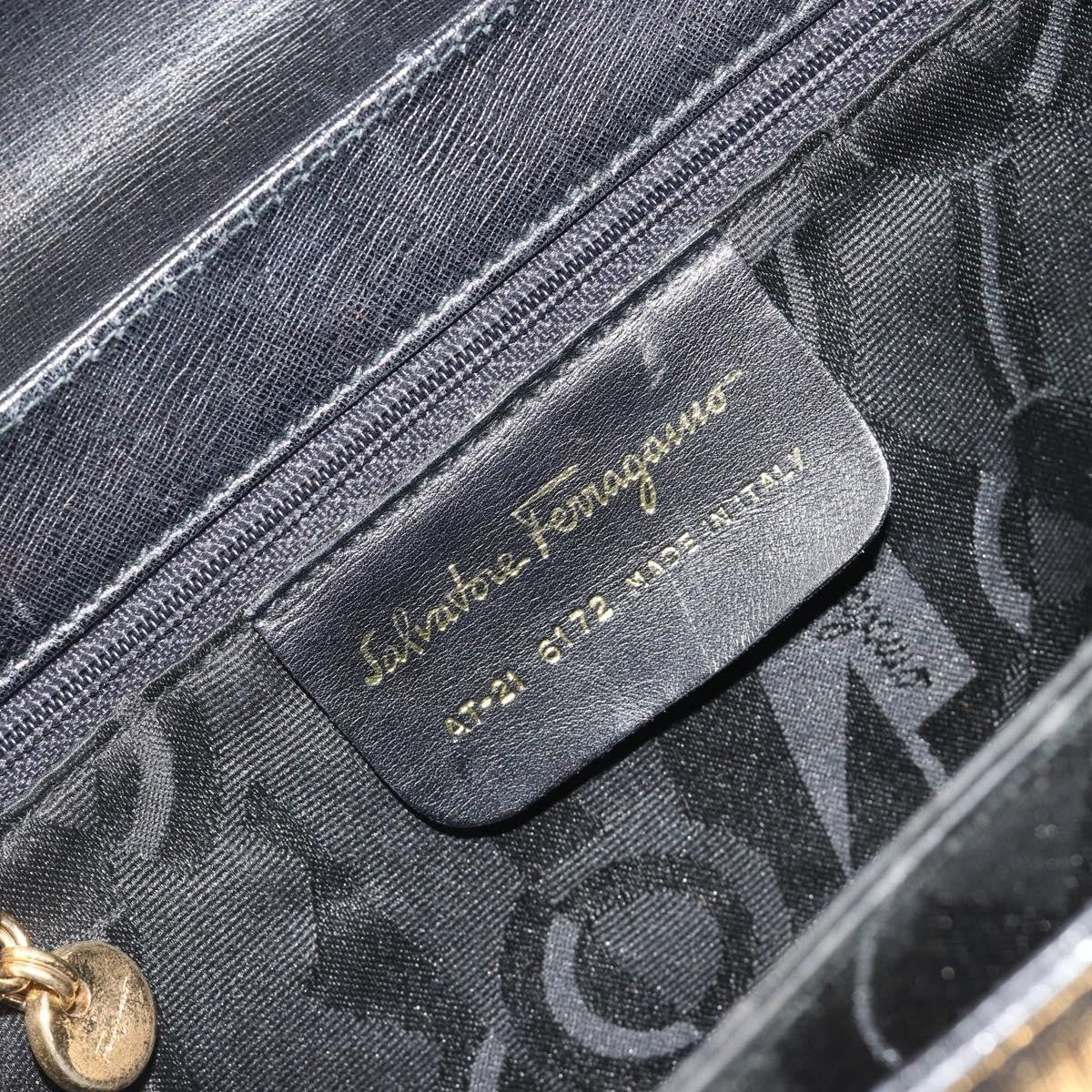 Salvatore Ferragamo Gancini Leather Black Leather Handbag (Pre-Owned)