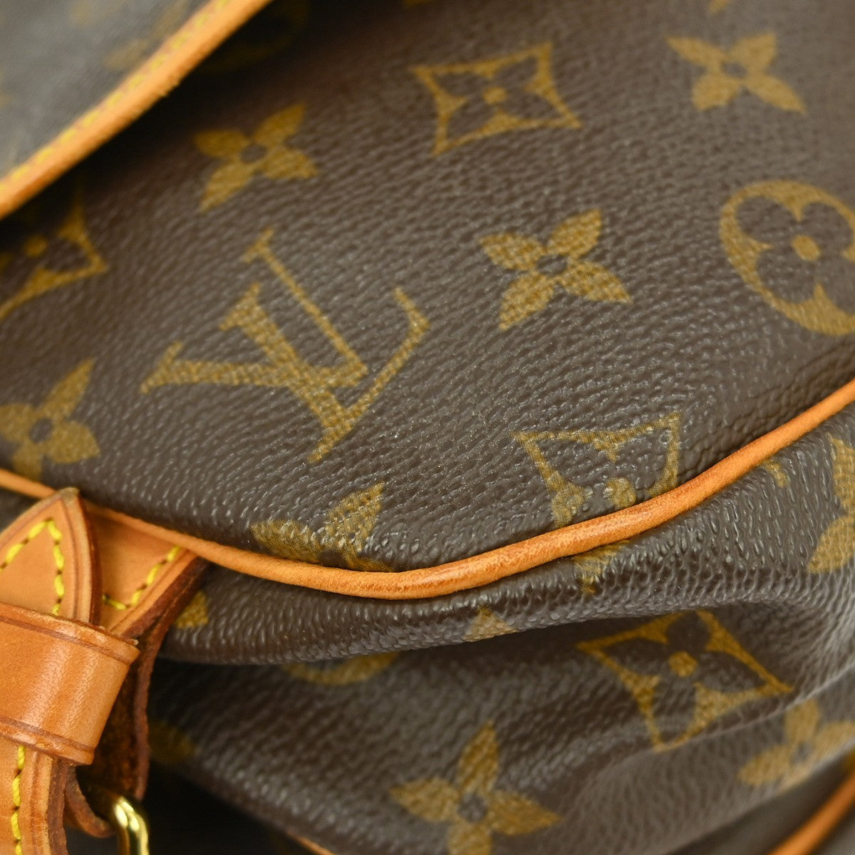 Louis Vuitton Saumur Monogram Brown Canvas Shoulder Bag Bag (Pre-Owned)