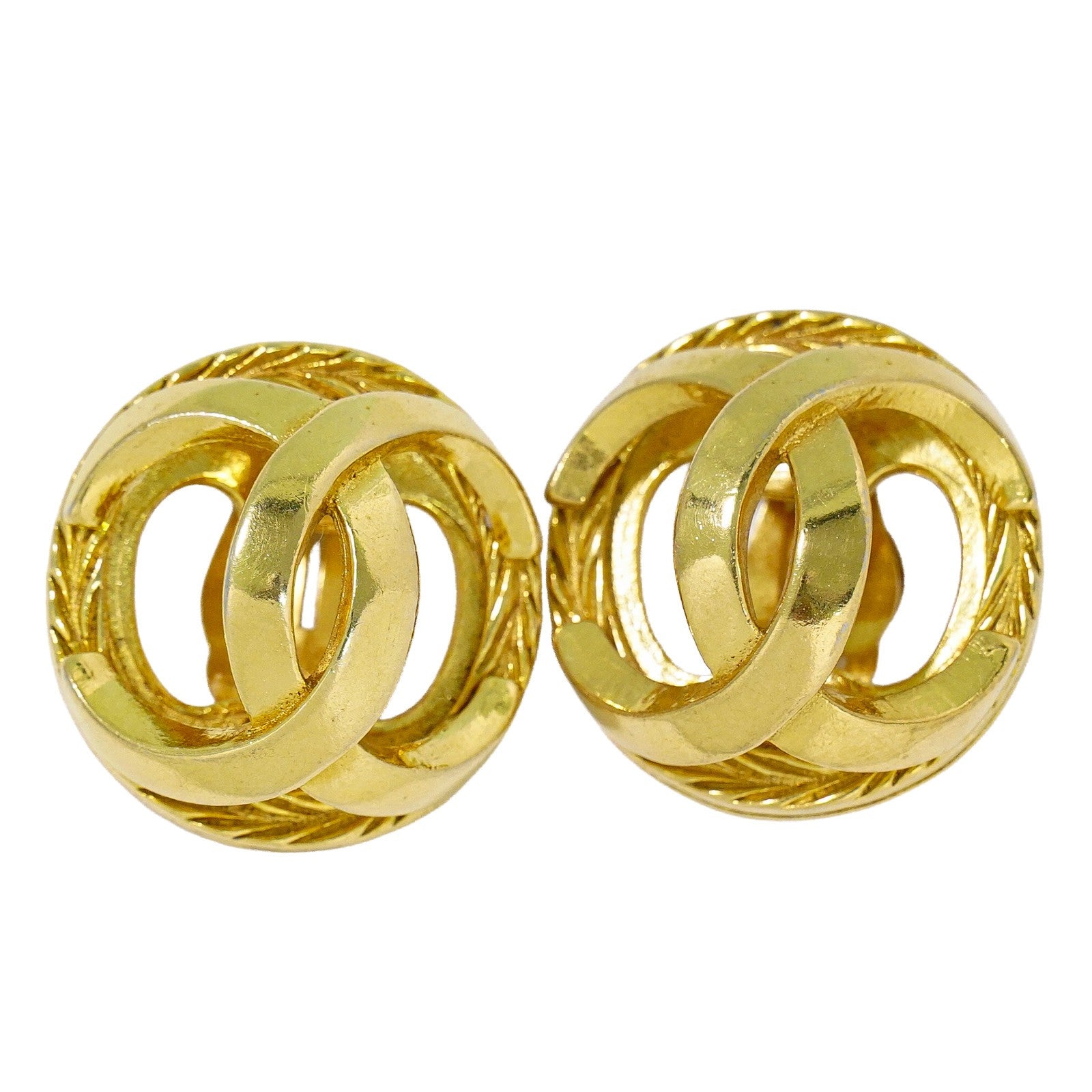 Chanel Vintage Cc Round Cutout Clip-On Metal Gold Gold_Plated Earrings Jewelry (Pre-Owned)