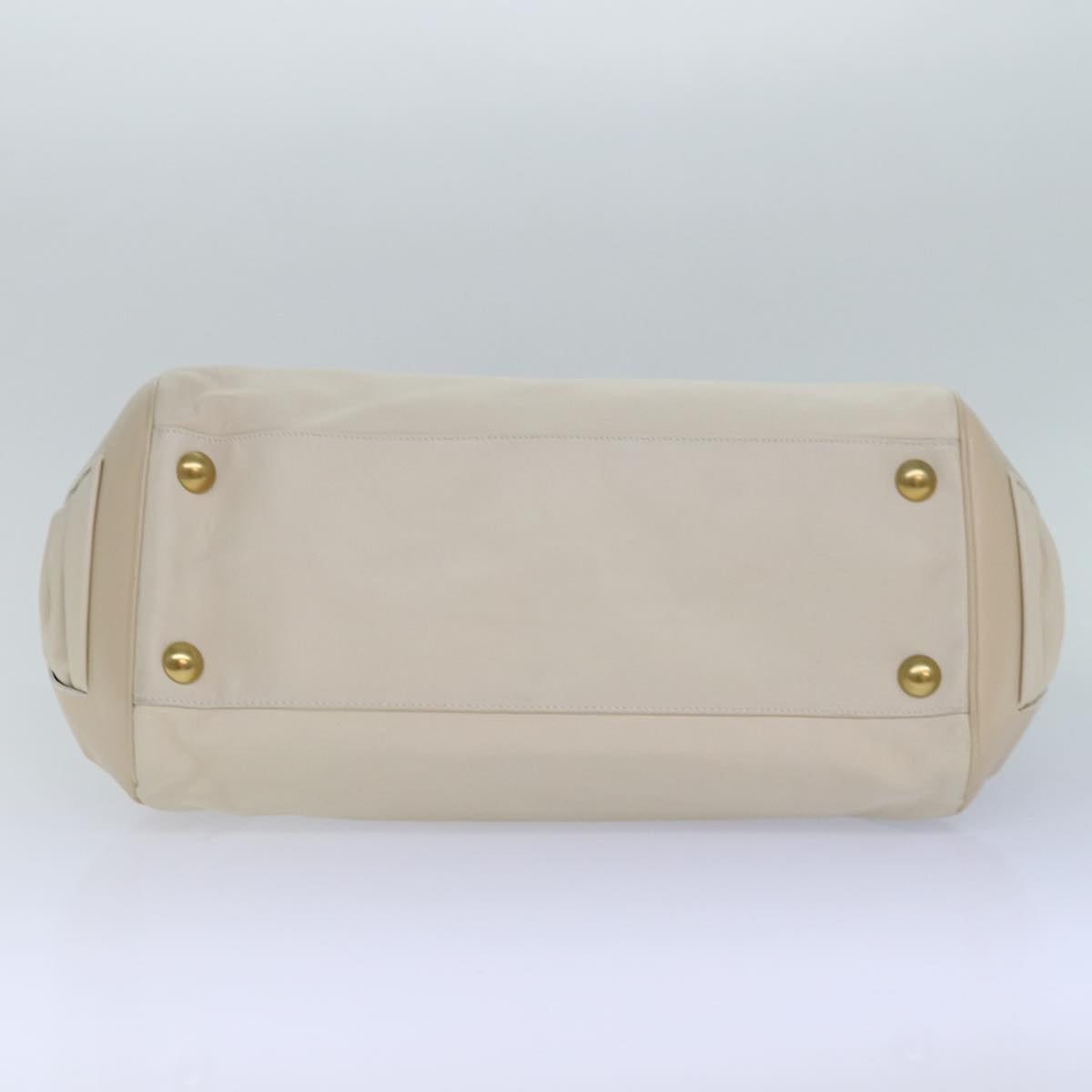 Salvatore Ferragamo Gancini Beige Leather Shoulder Bag (Pre-Owned)