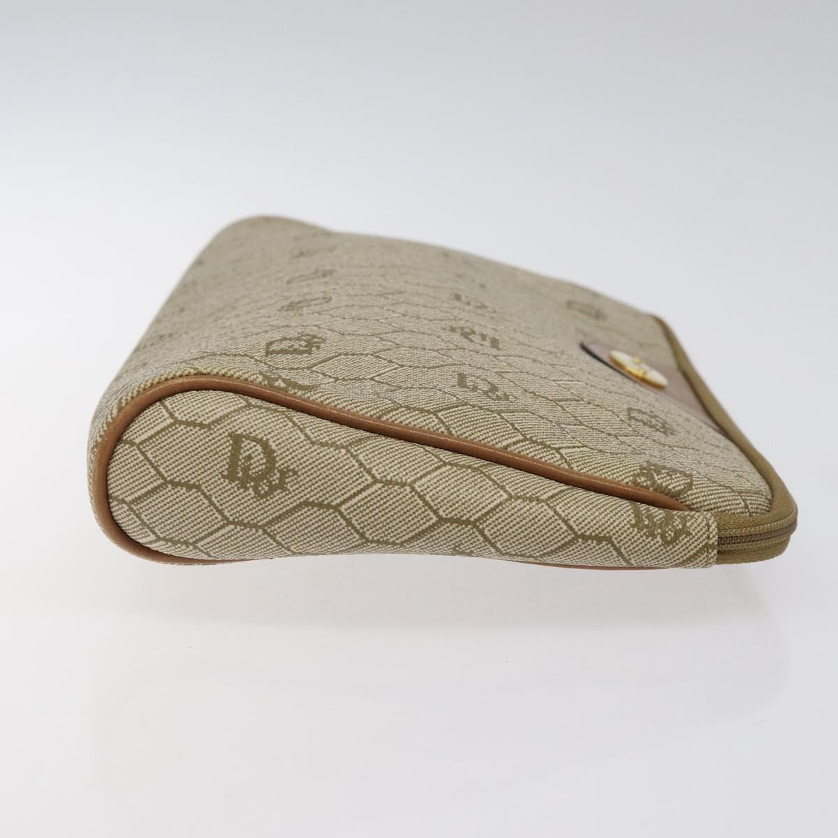 Dior Honeycomb Beige Leather Clutch Bag (Pre-Owned)