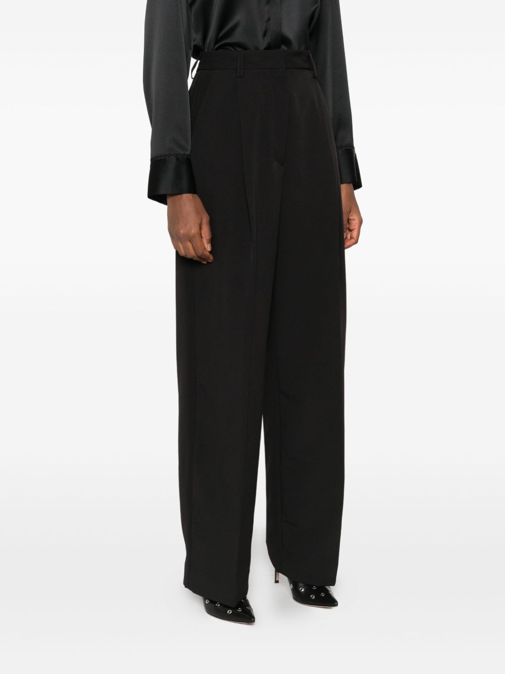 Thelatest Axel Straight-Leg Trousers