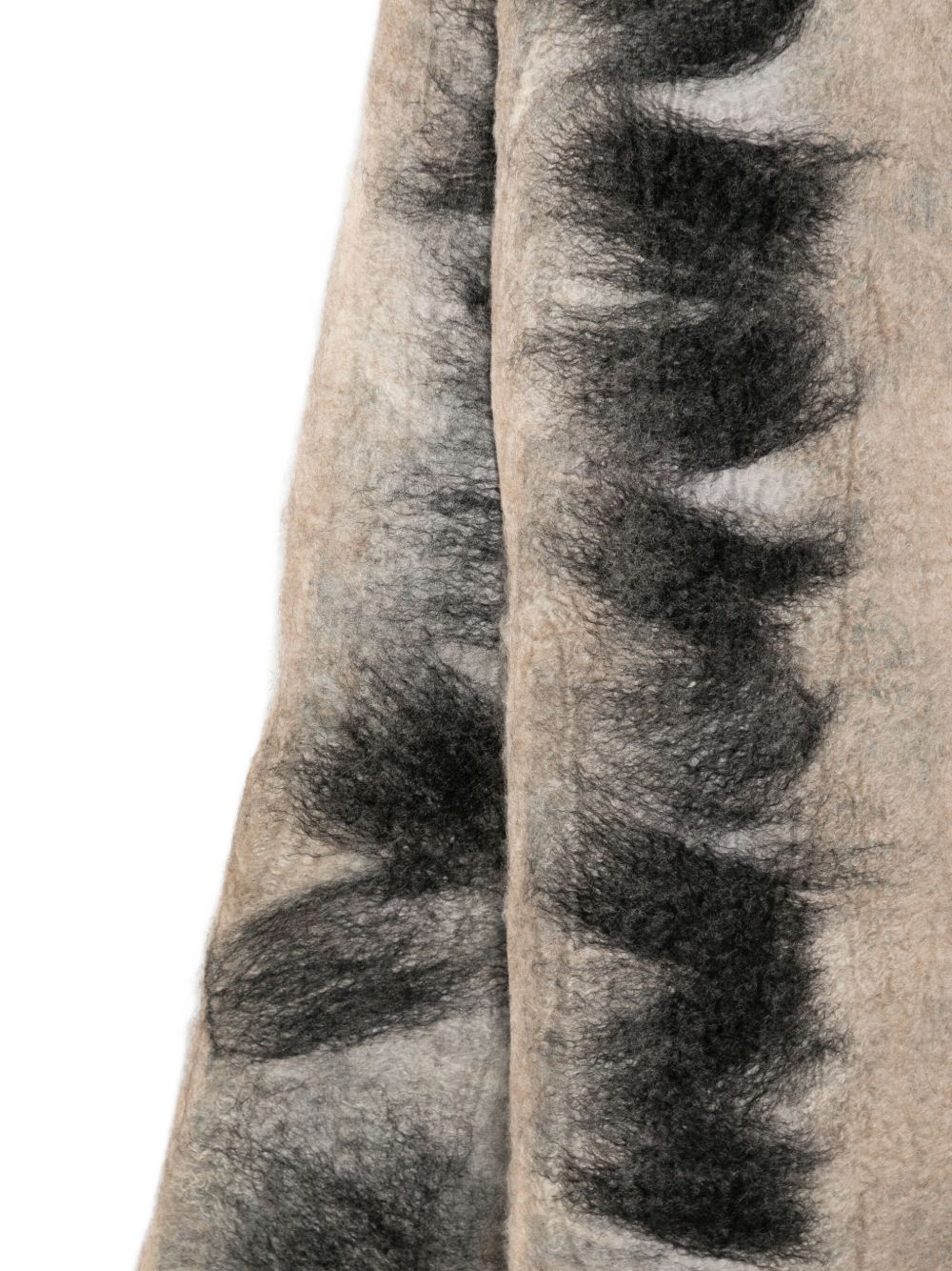 Silvana Manetti Women's Grey Jagged-Edge Scarf.